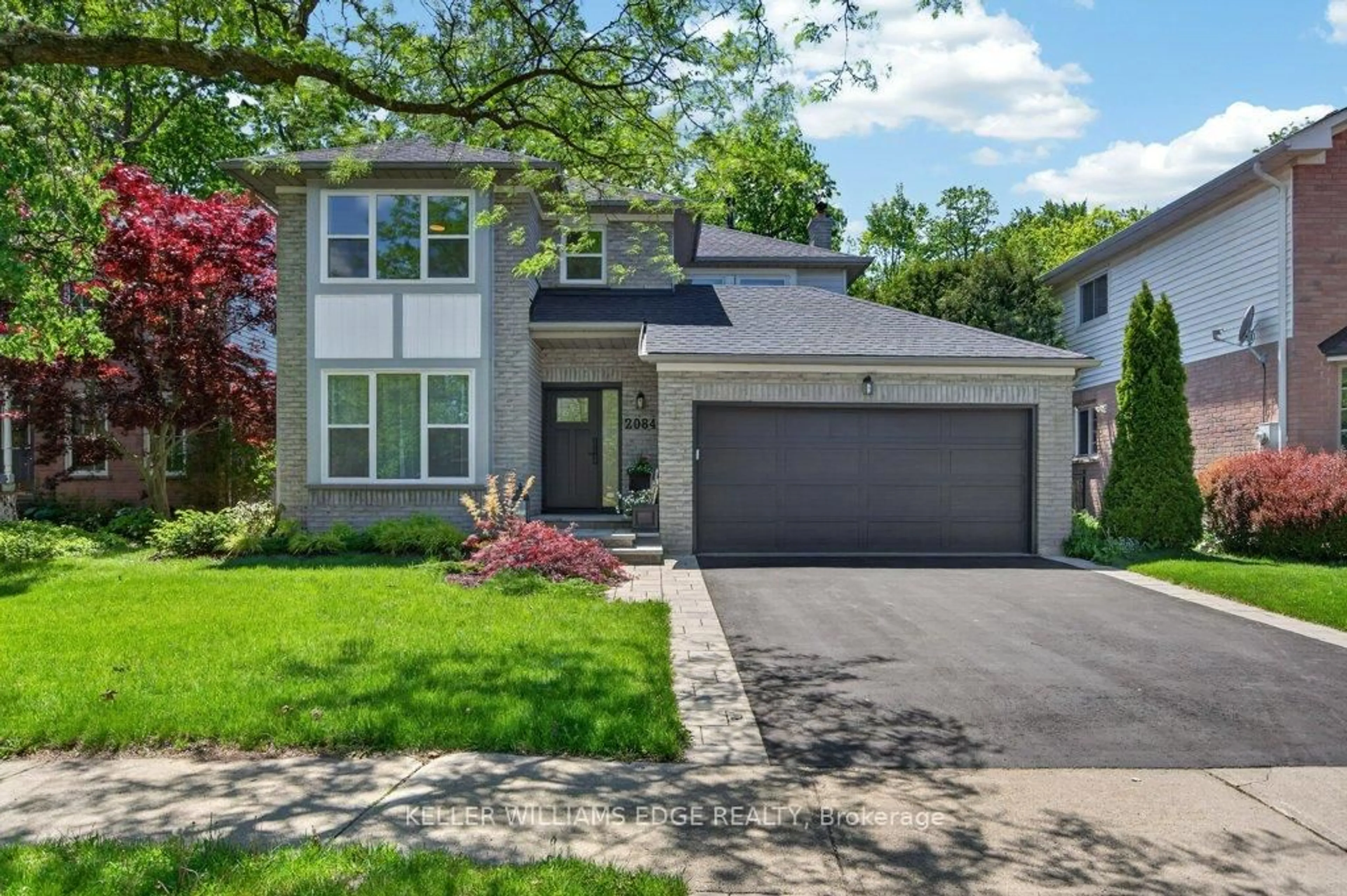Home with brick exterior material, street for 2084 William O'Connell Blvd, Burlington Ontario L7M 3V1