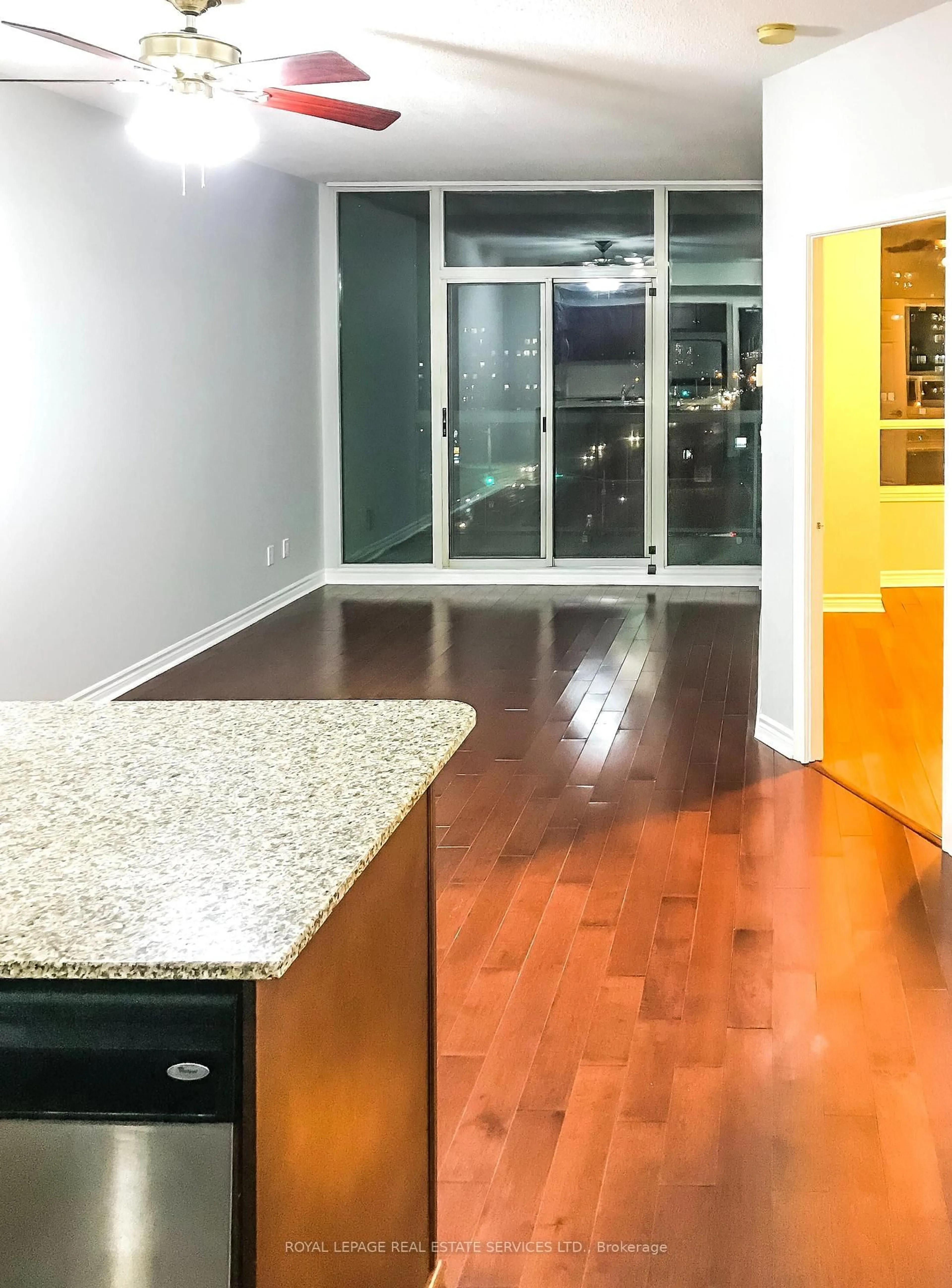 Unknown for 3504 Hurontario St #803, Mississauga Ontario L5B 0B9