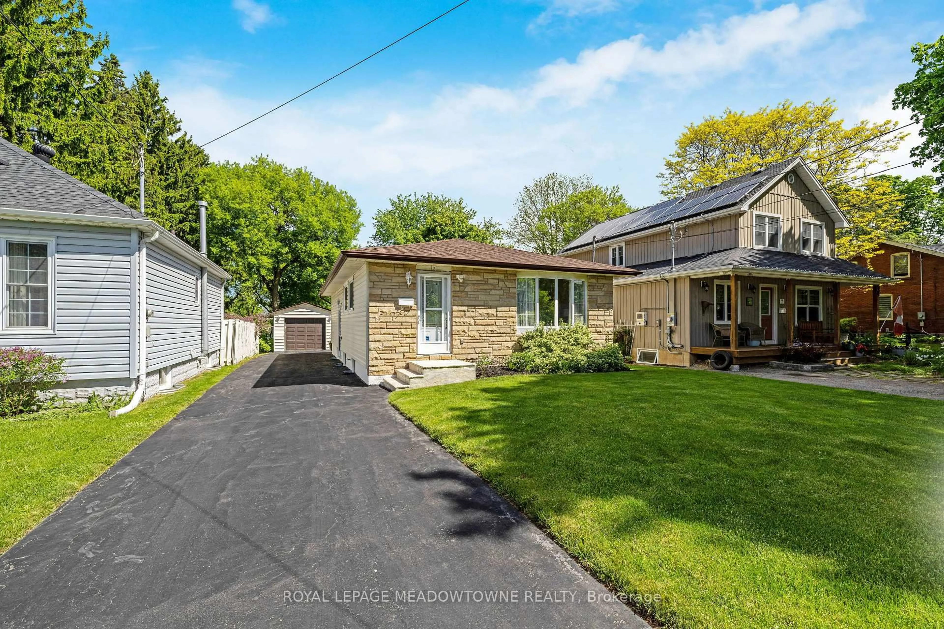 Unknown for 101 King St, Halton Hills Ontario L7G 2G8