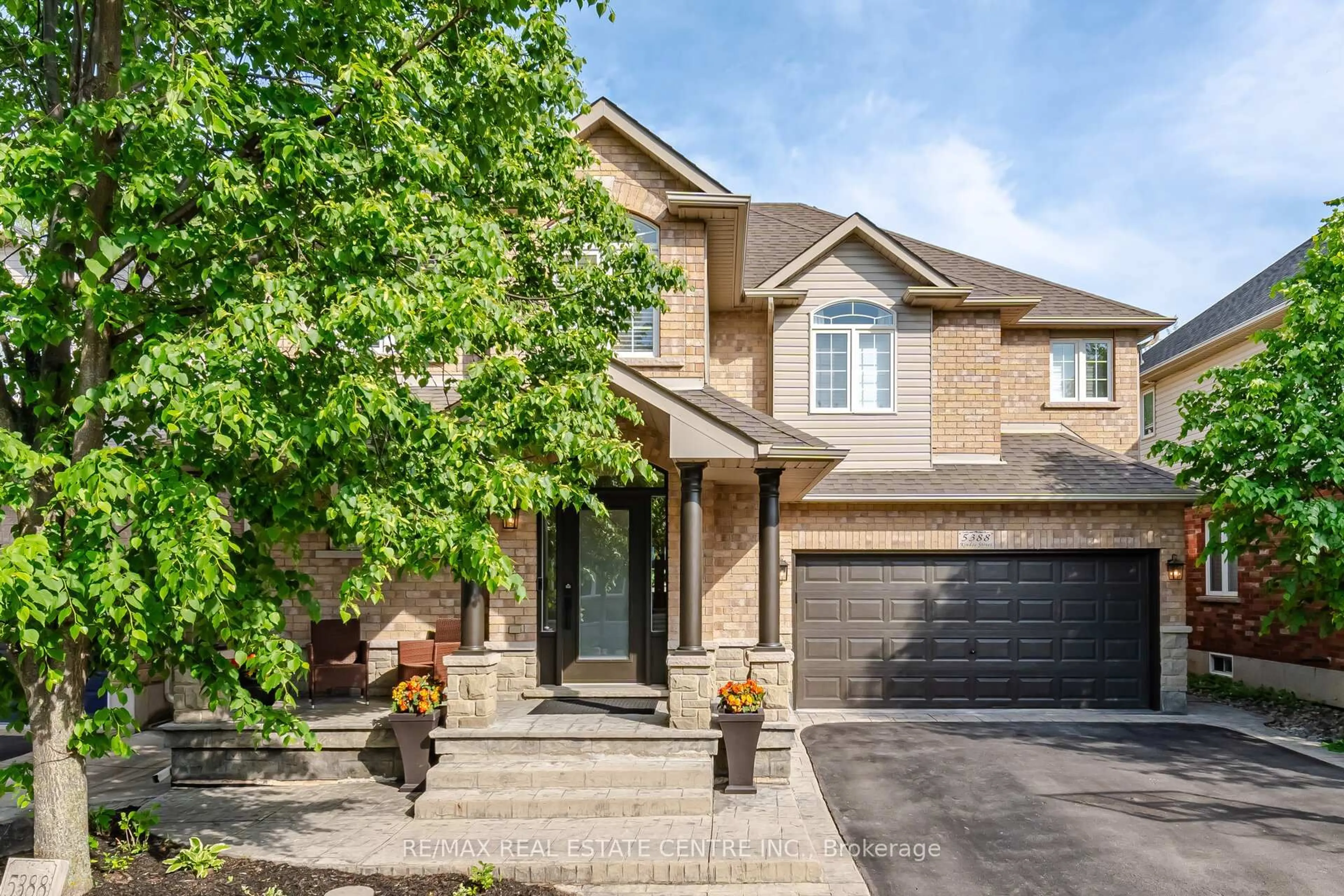 Home with brick exterior material, street for 5388 Kindos St, Burlington Ontario L7L 7M6