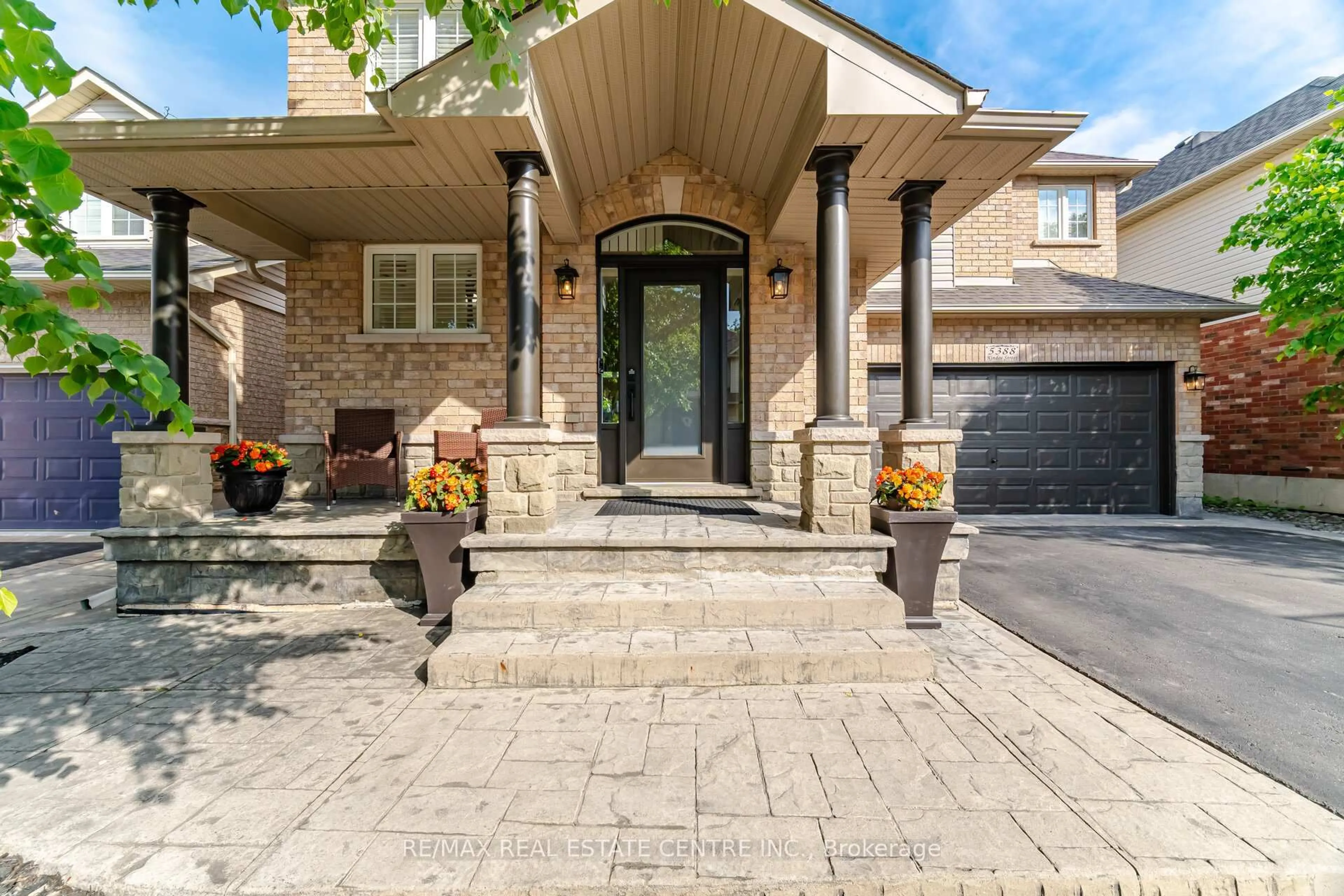 Unknown for 5388 Kindos St, Burlington Ontario L7L 7M6