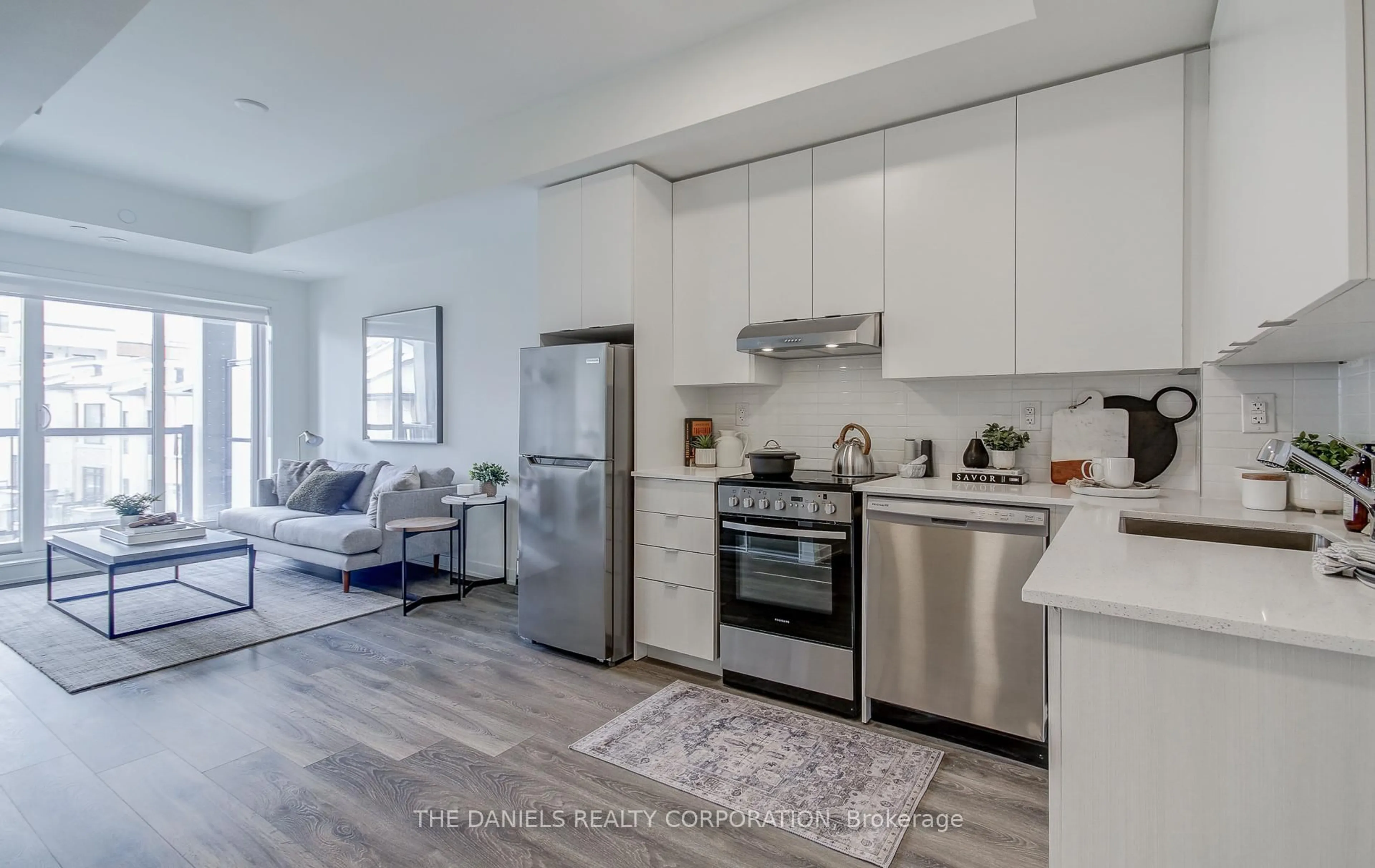 Open concept kitchen, unknown for 135 Canon Jackson Dr #604, Toronto Ontario M6M 0C3