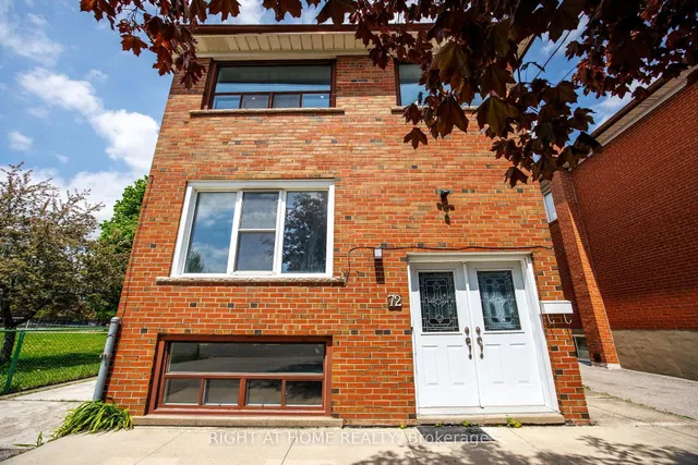 72 Katherine Rd, Toronto 2