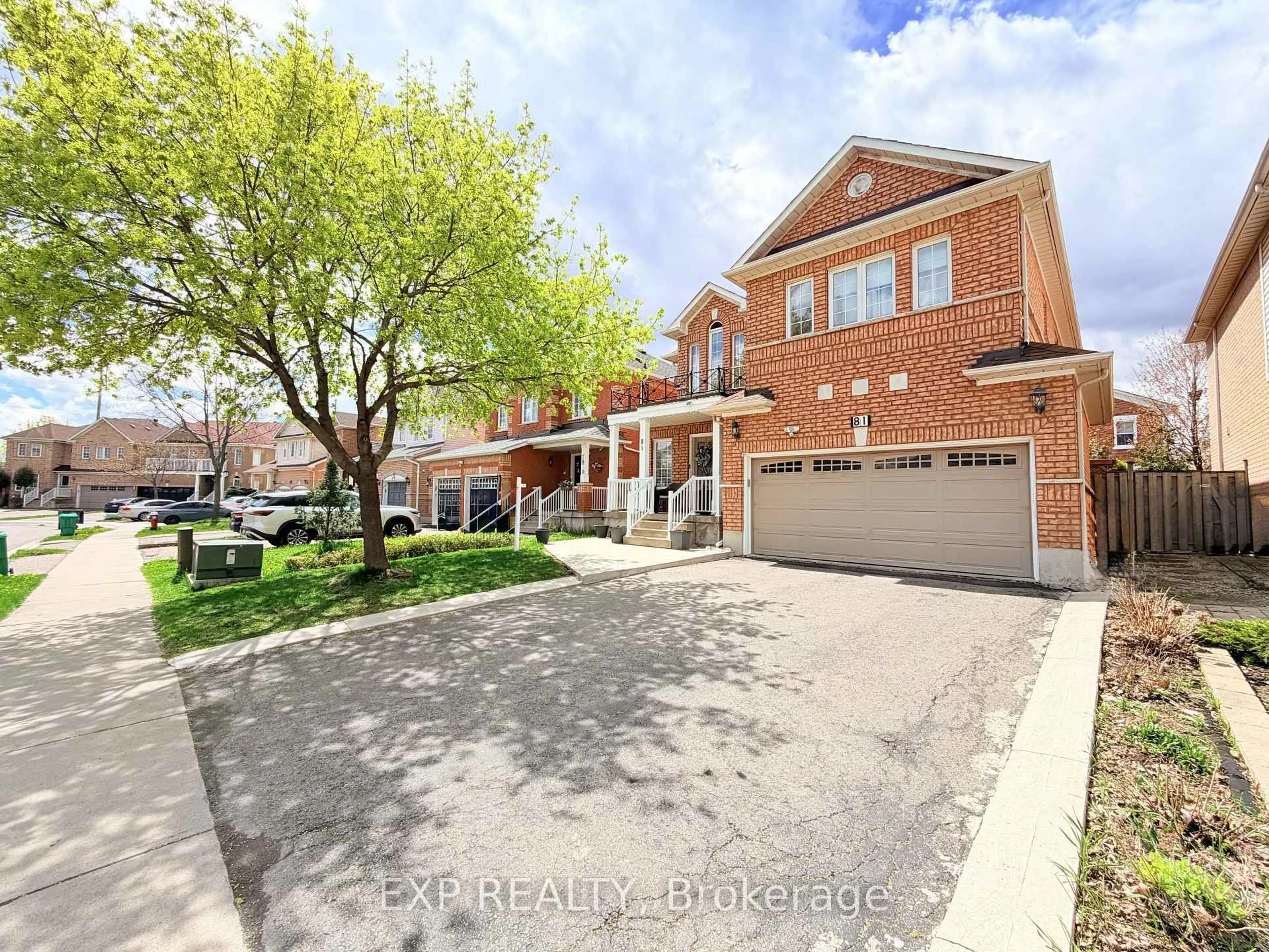 Home with brick exterior material, street for 81 Farthingale Cres, Brampton Ontario L7A 1W7