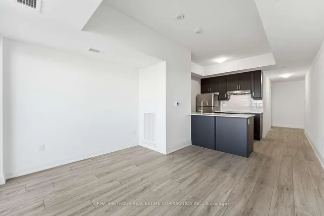 1035 Southdown Rd #1812, Mississauga 2