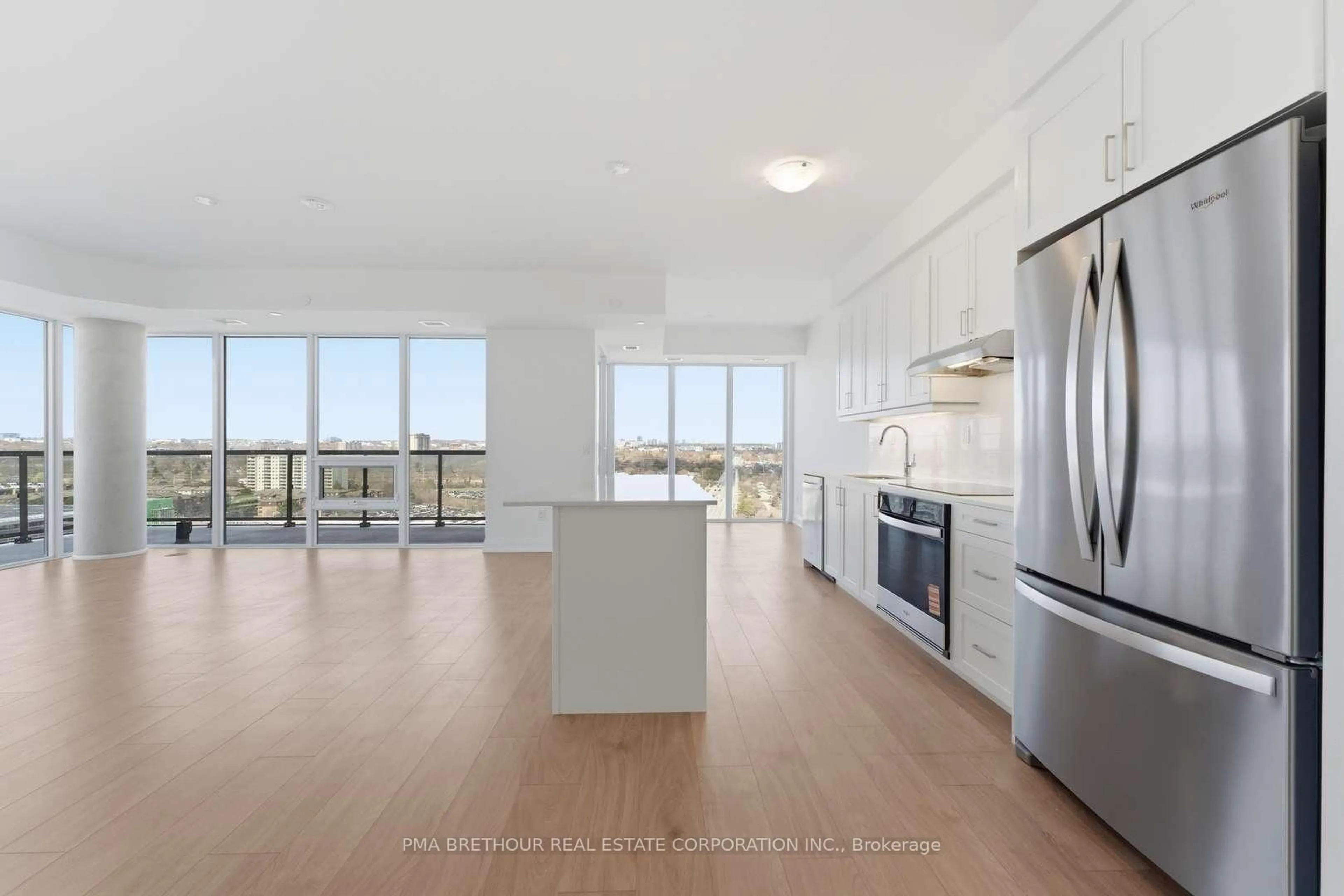 Open concept kitchen, unknown for 1035 Southdown Rd #1809, Mississauga Ontario L5J 0A2
