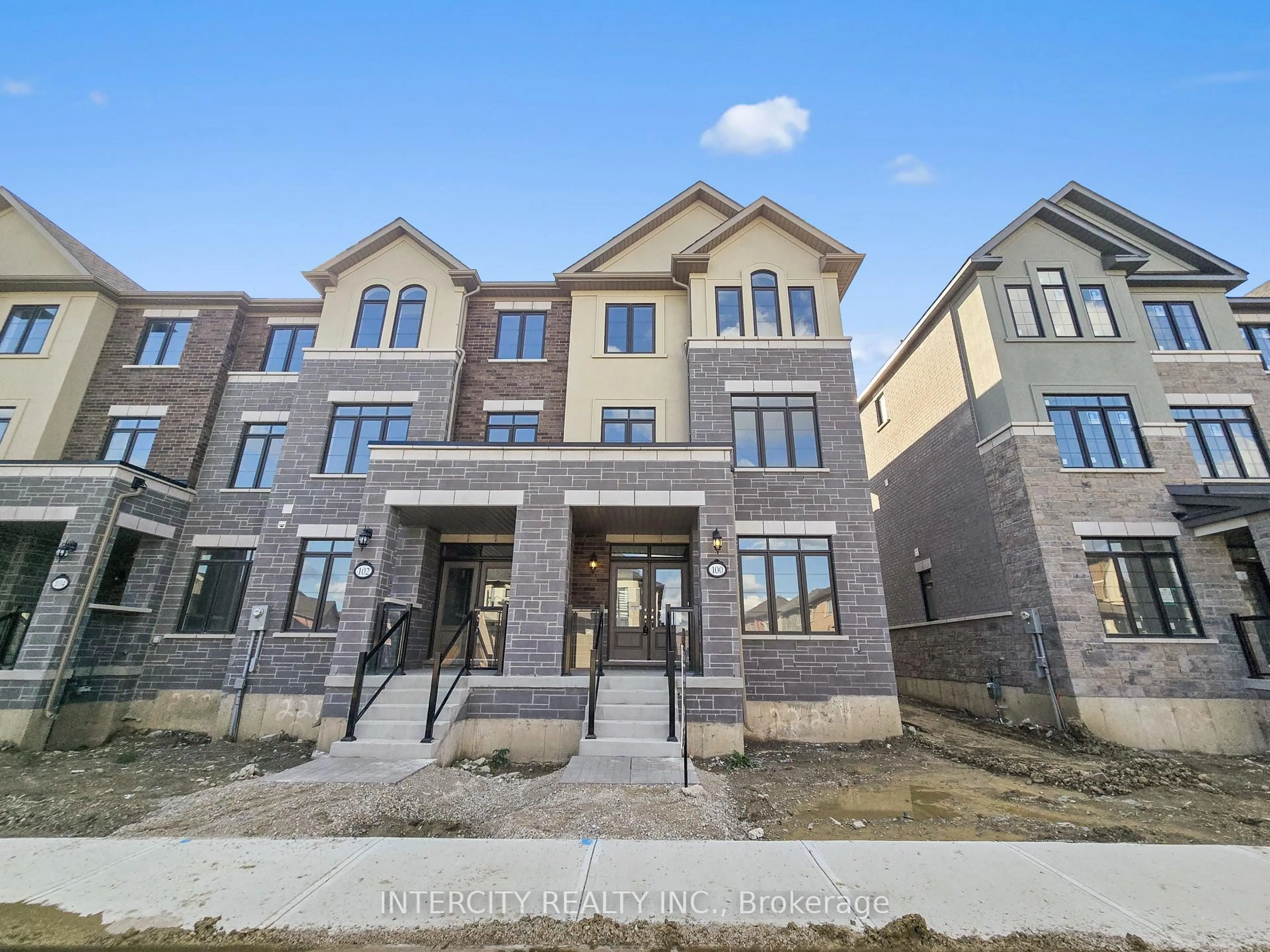 Home with brick exterior material, building for 100 Grassbank Rd, Brampton Ontario L6R 4E7