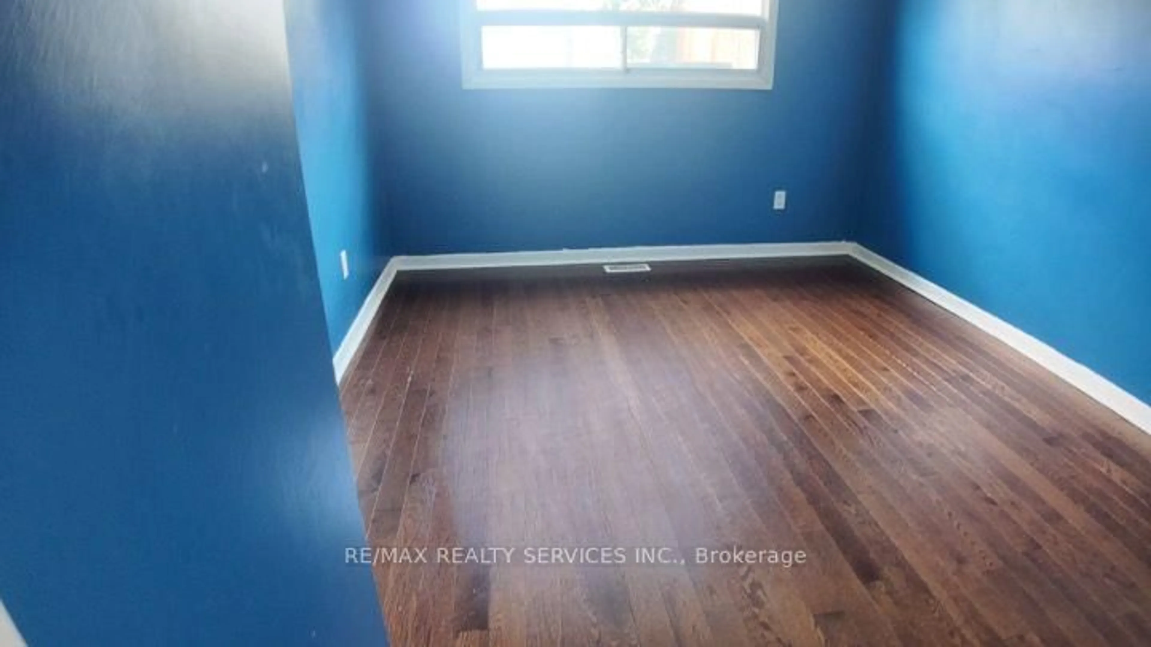 A pic of a room for 33 Bimini Cres, Toronto Ontario M3N 1S1