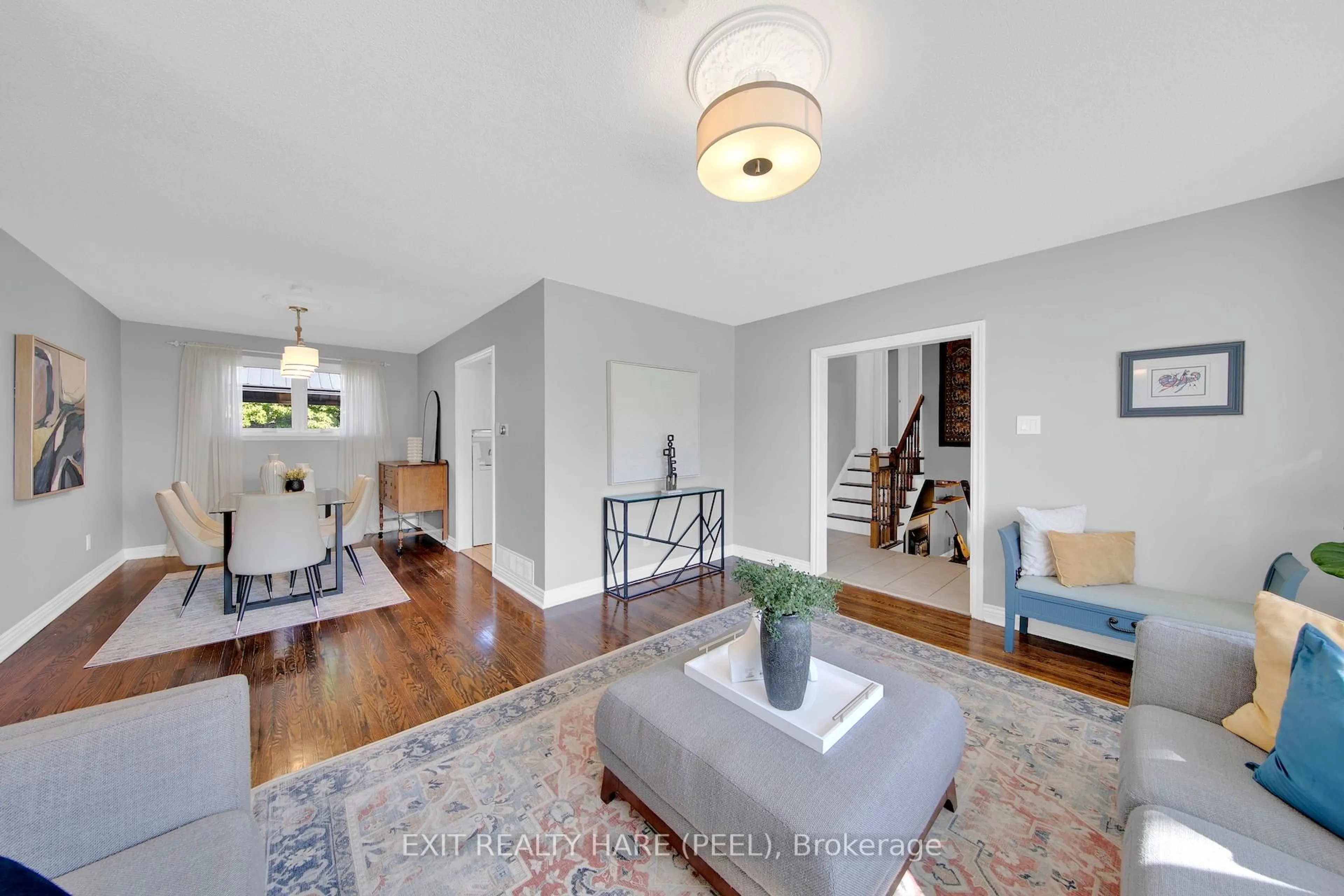Unknown for 84 Addington Cres, Brampton Ontario L6T 2R3