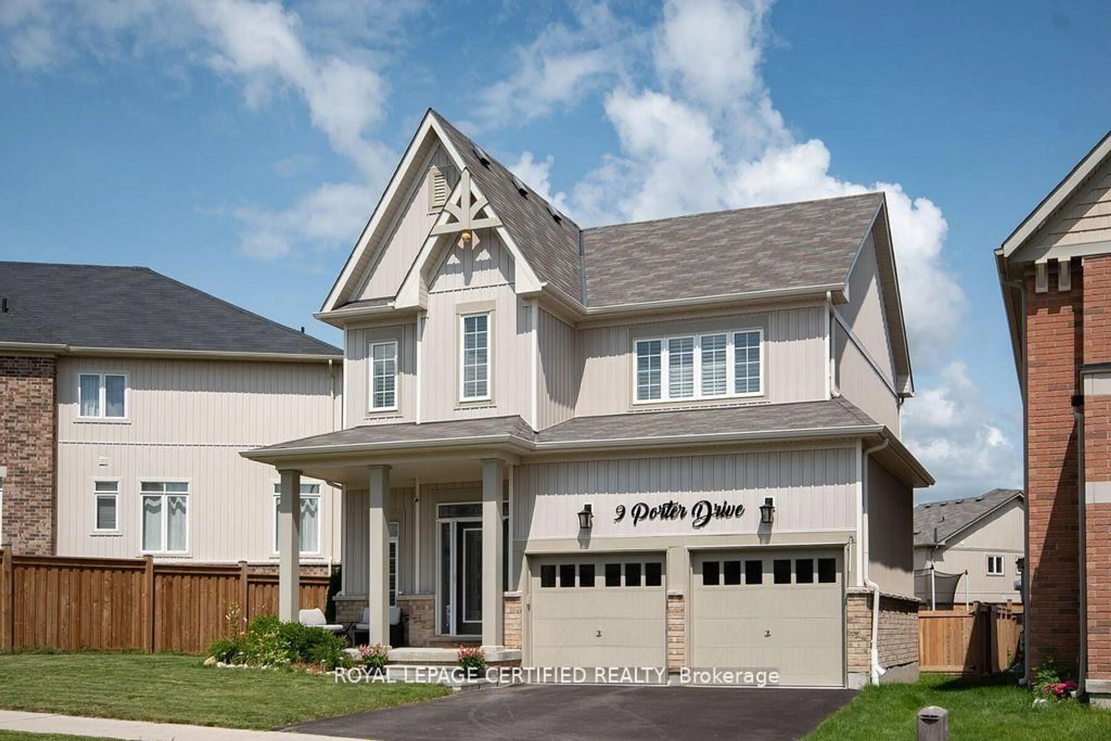 Home with vinyl exterior material, street for 9 Porter Dr, Orangeville Ontario L9W 6Z4