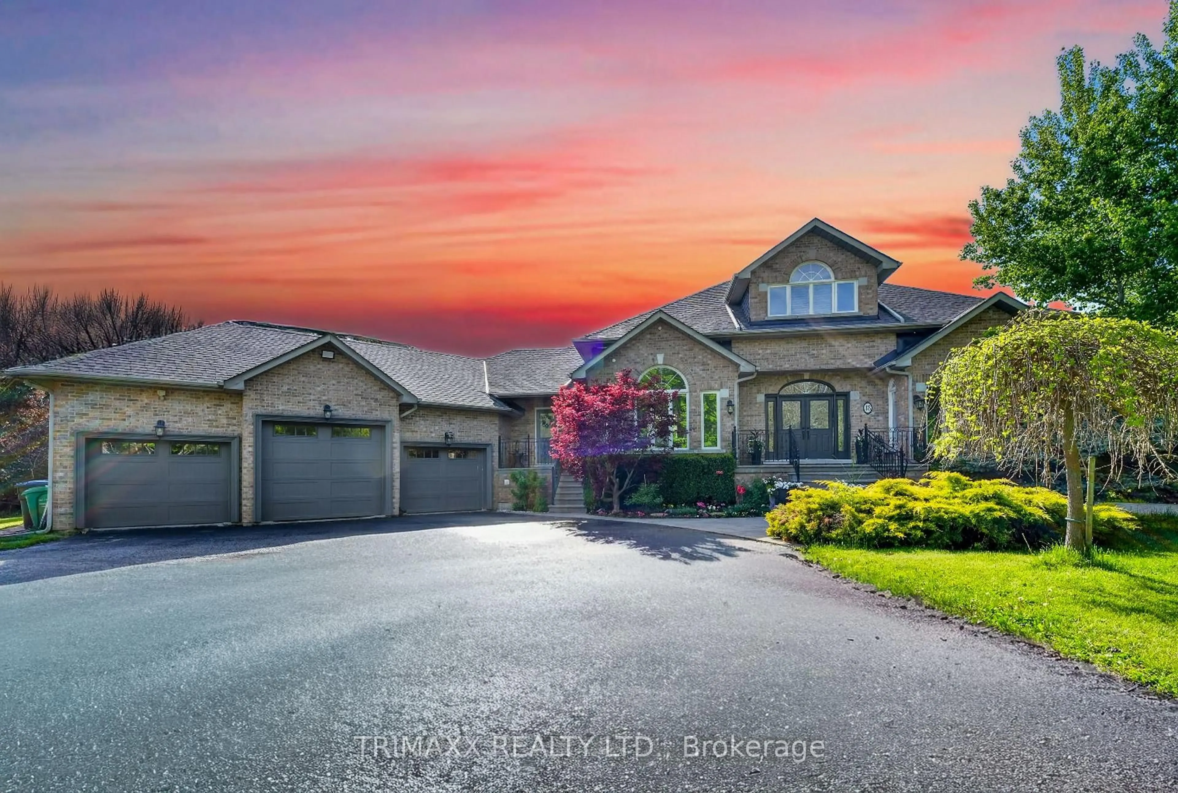 Unknown for 18 Walton Dr, Caledon Ontario L7E 0A1
