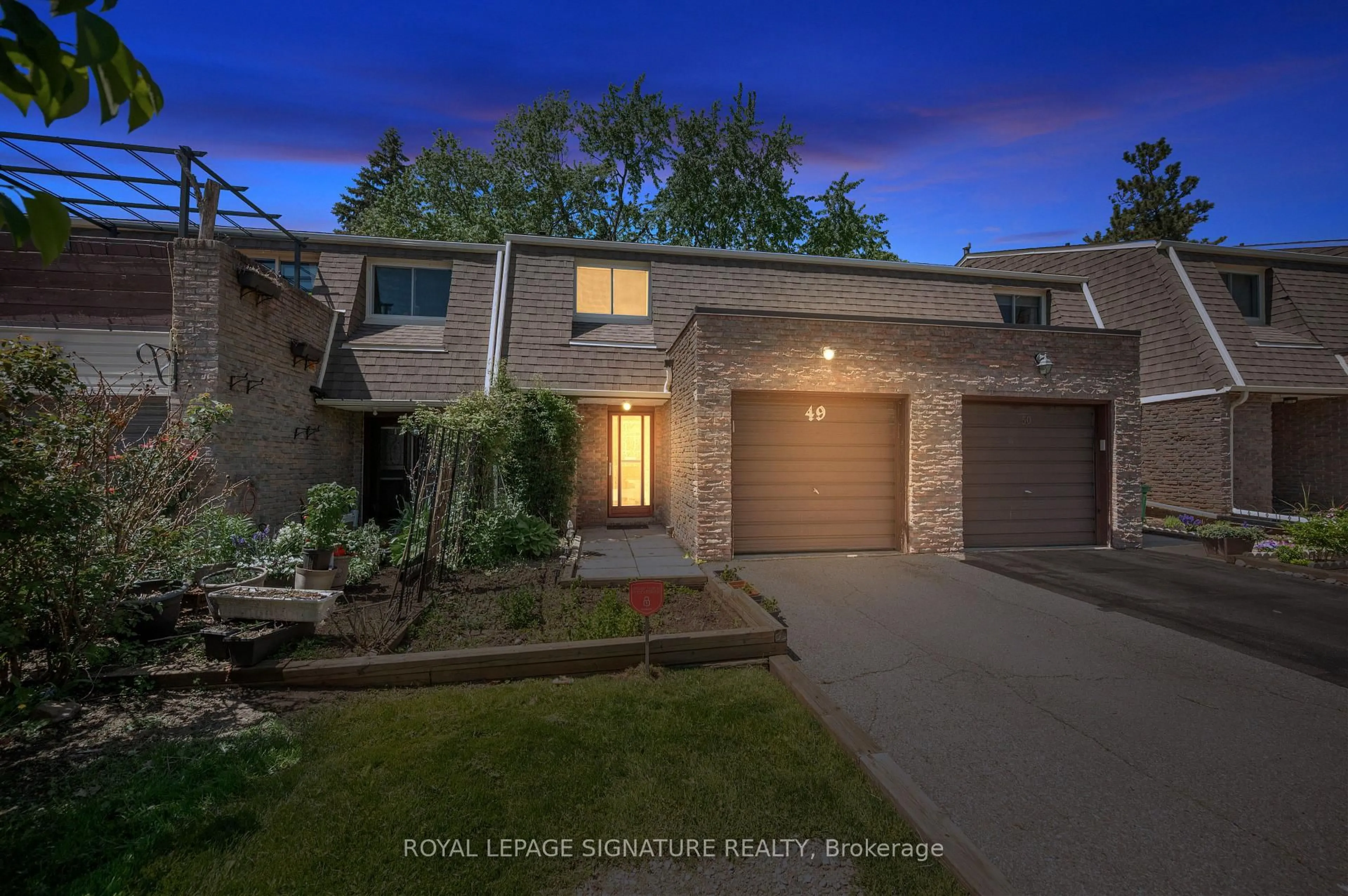 Unknown for 7430 Copenhagen Rd #49, Mississauga Ontario L5N 1Z9
