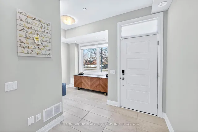 1126A Islington Ave, Toronto 3