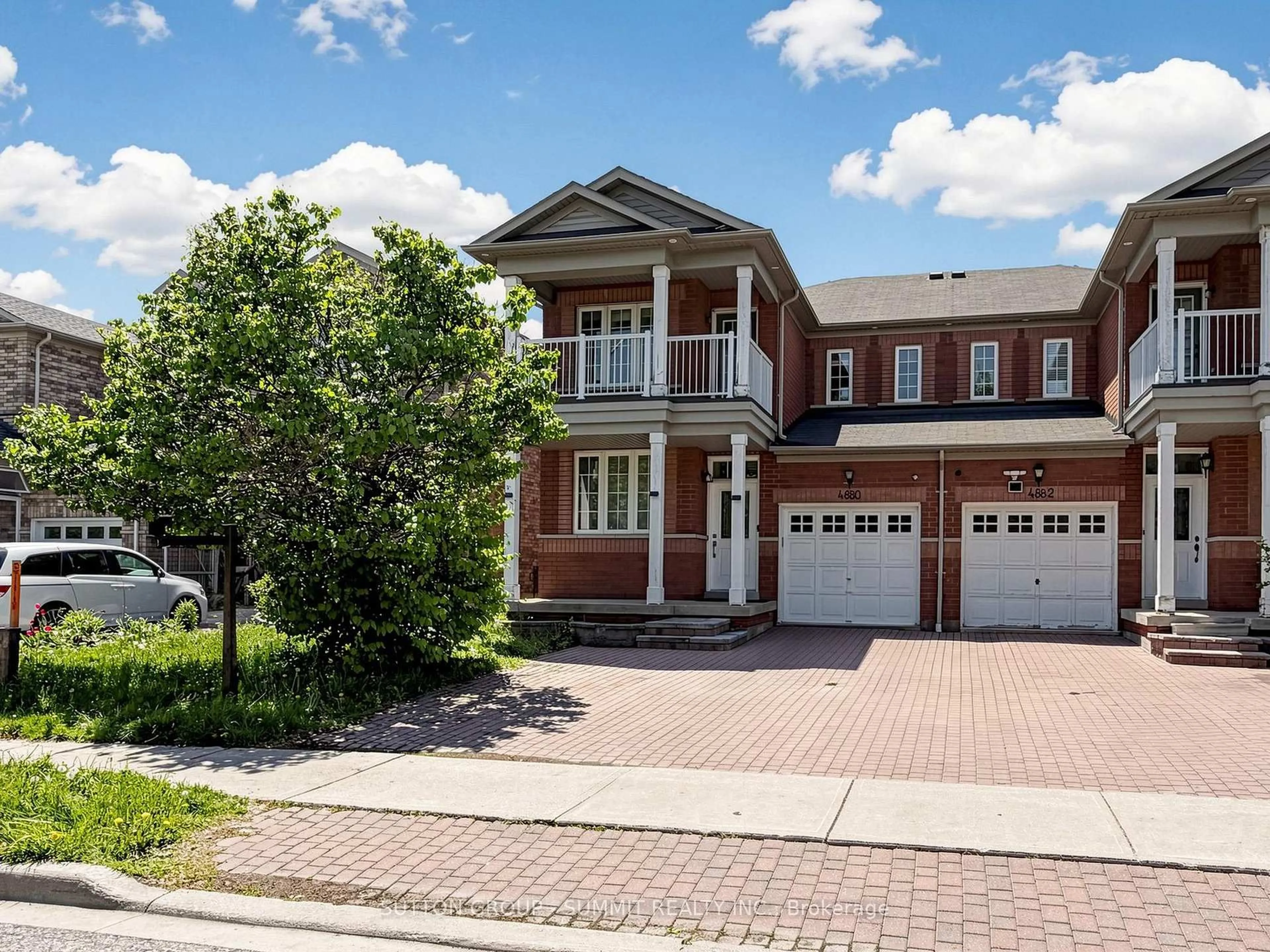 Home with brick exterior material, street for 4880 YORKSHIRE Ave, Mississauga Ontario L4Z 4H6