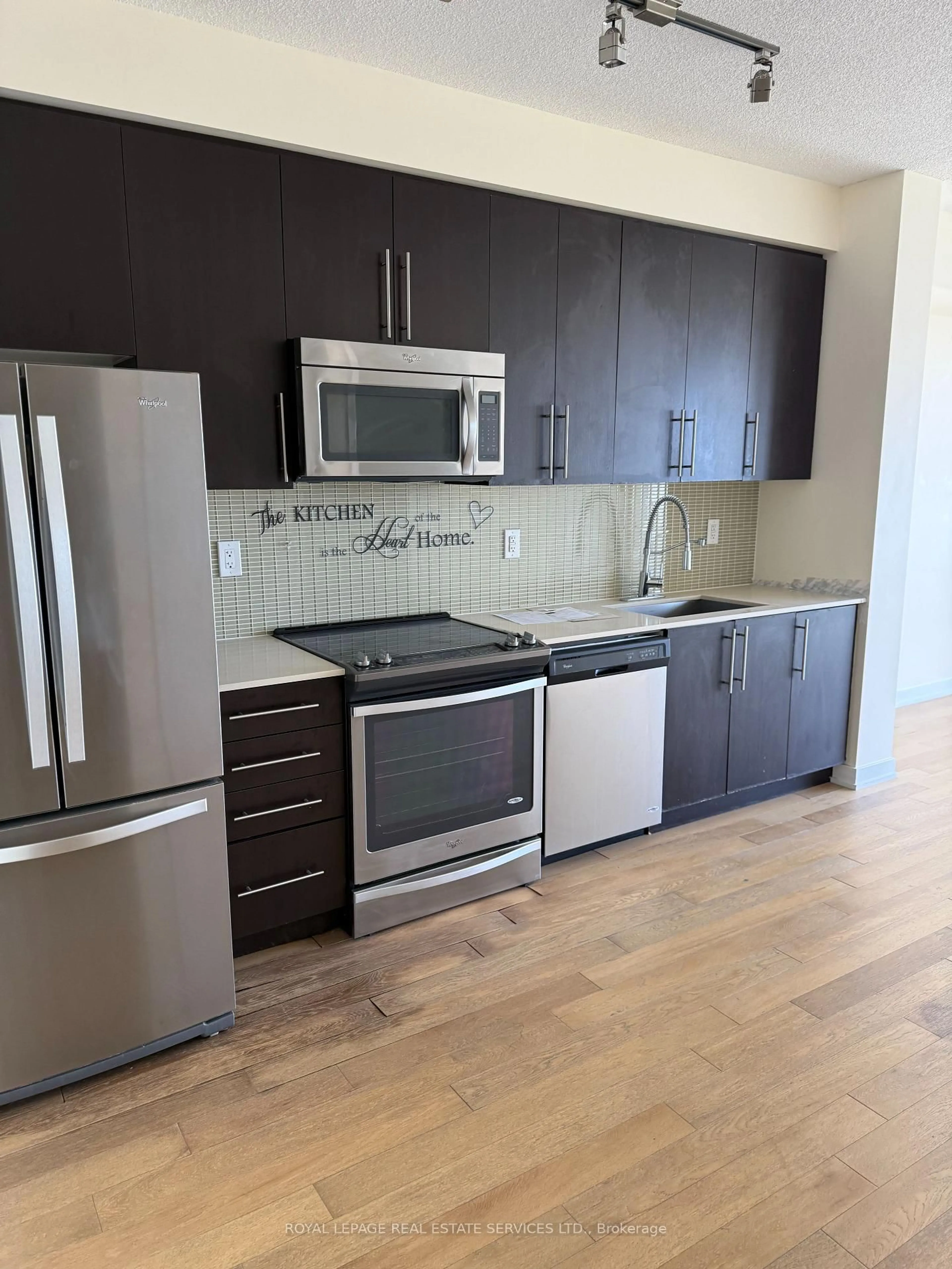 Unknown for 4011 Brickstone Mews #3308, Mississauga Ontario L5B 0G3