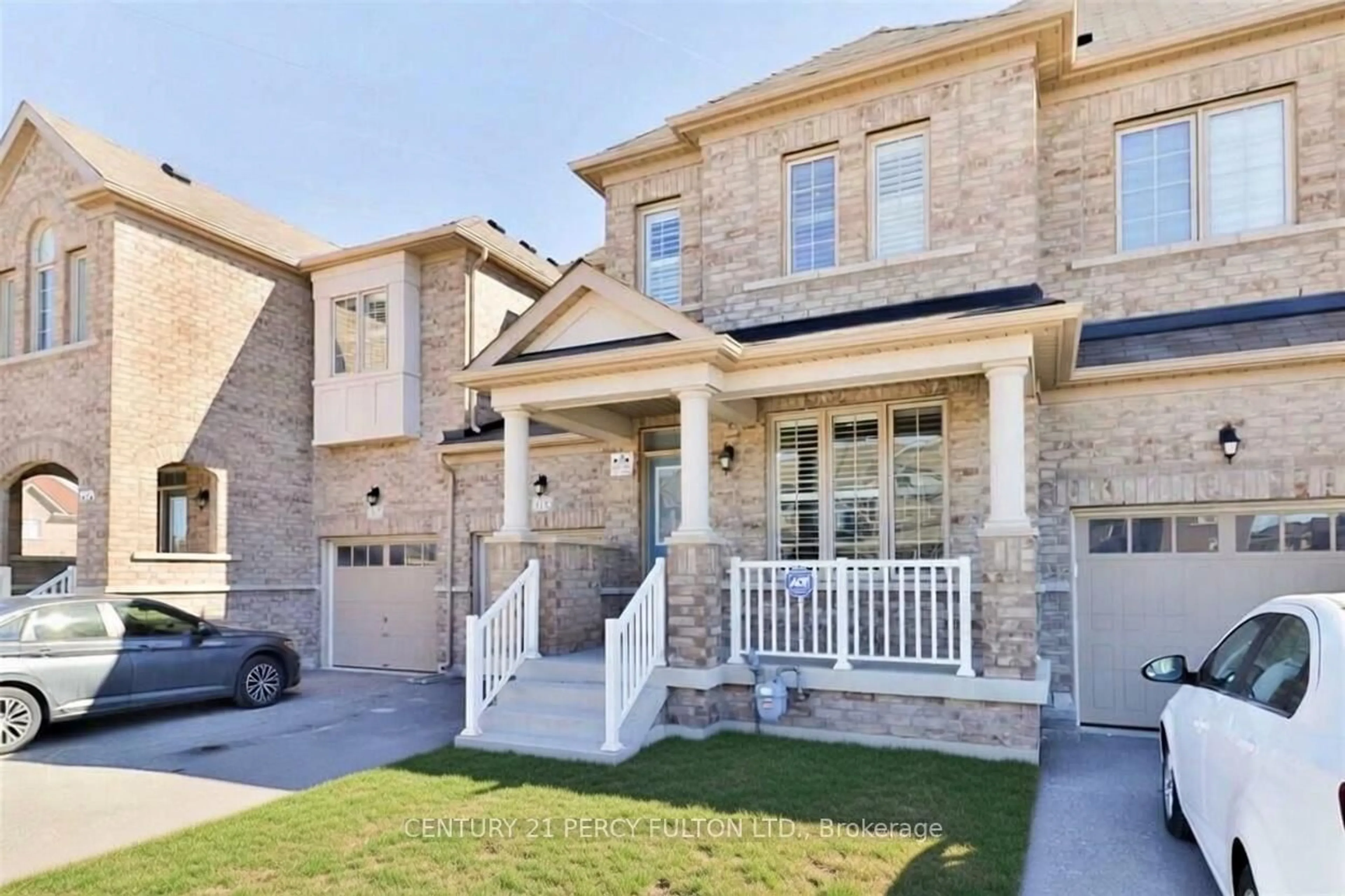 Home with brick exterior material, street for 115 Bonnie Braes Dr, Brampton Ontario L6Y 0Z5