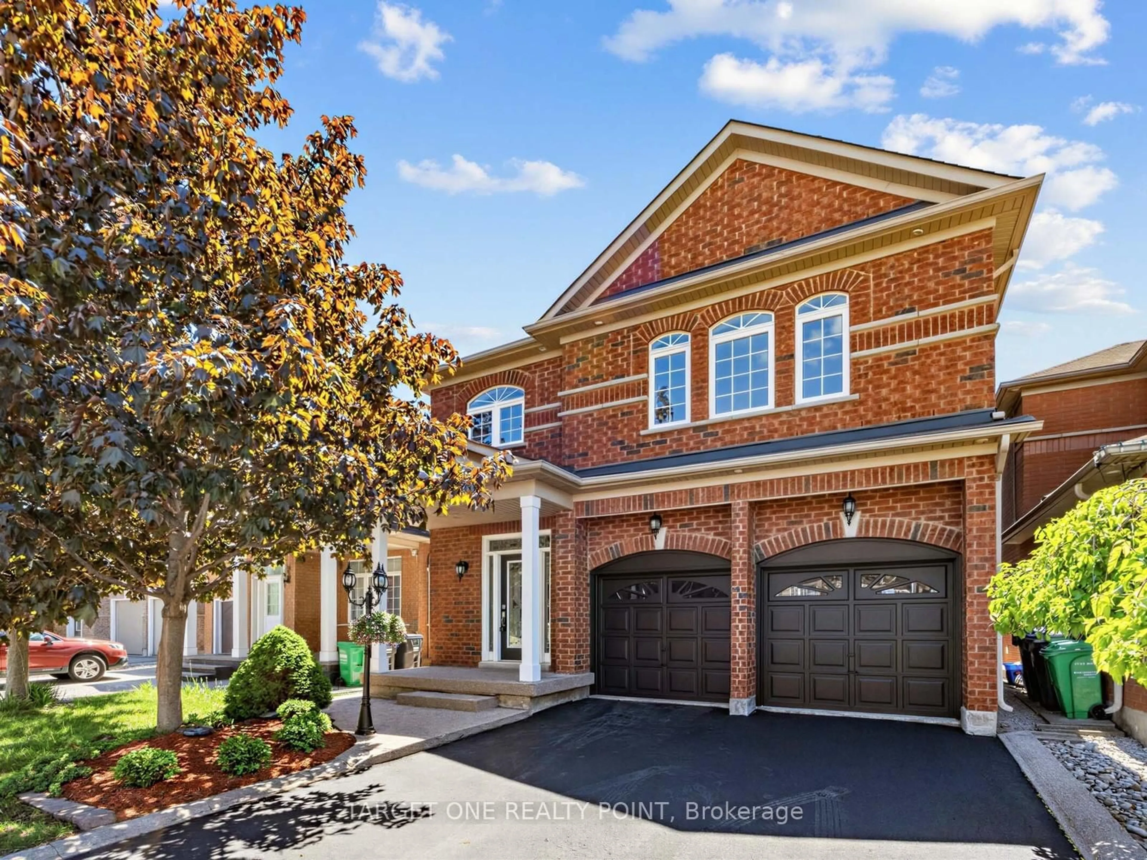 Home with brick exterior material, street for 5634 Watersfield Ave, Mississauga Ontario L5M 7G1