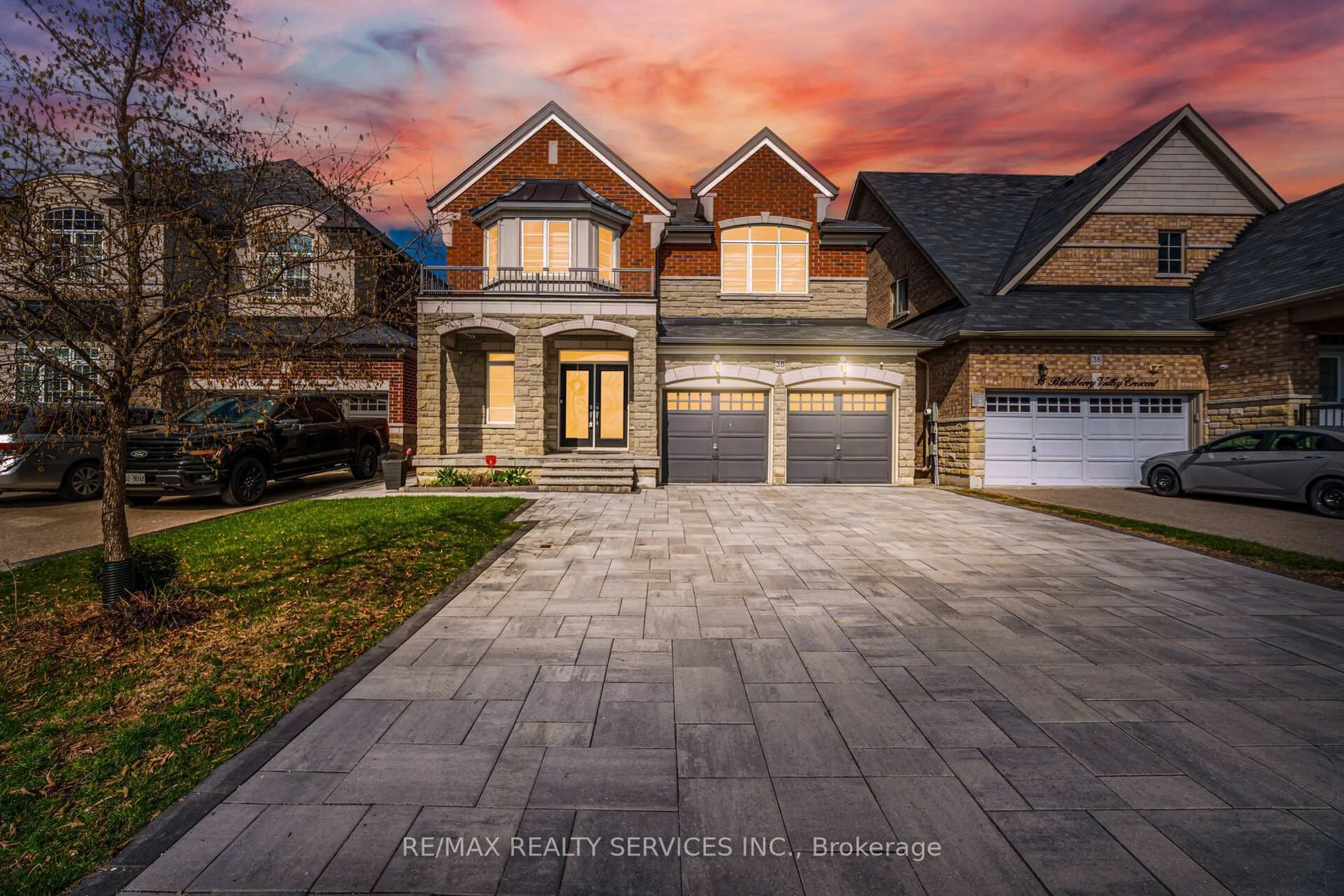 Home with brick exterior material, street for 38 Blackberry Valley Cres, Caledon Ontario L7C 3Z9