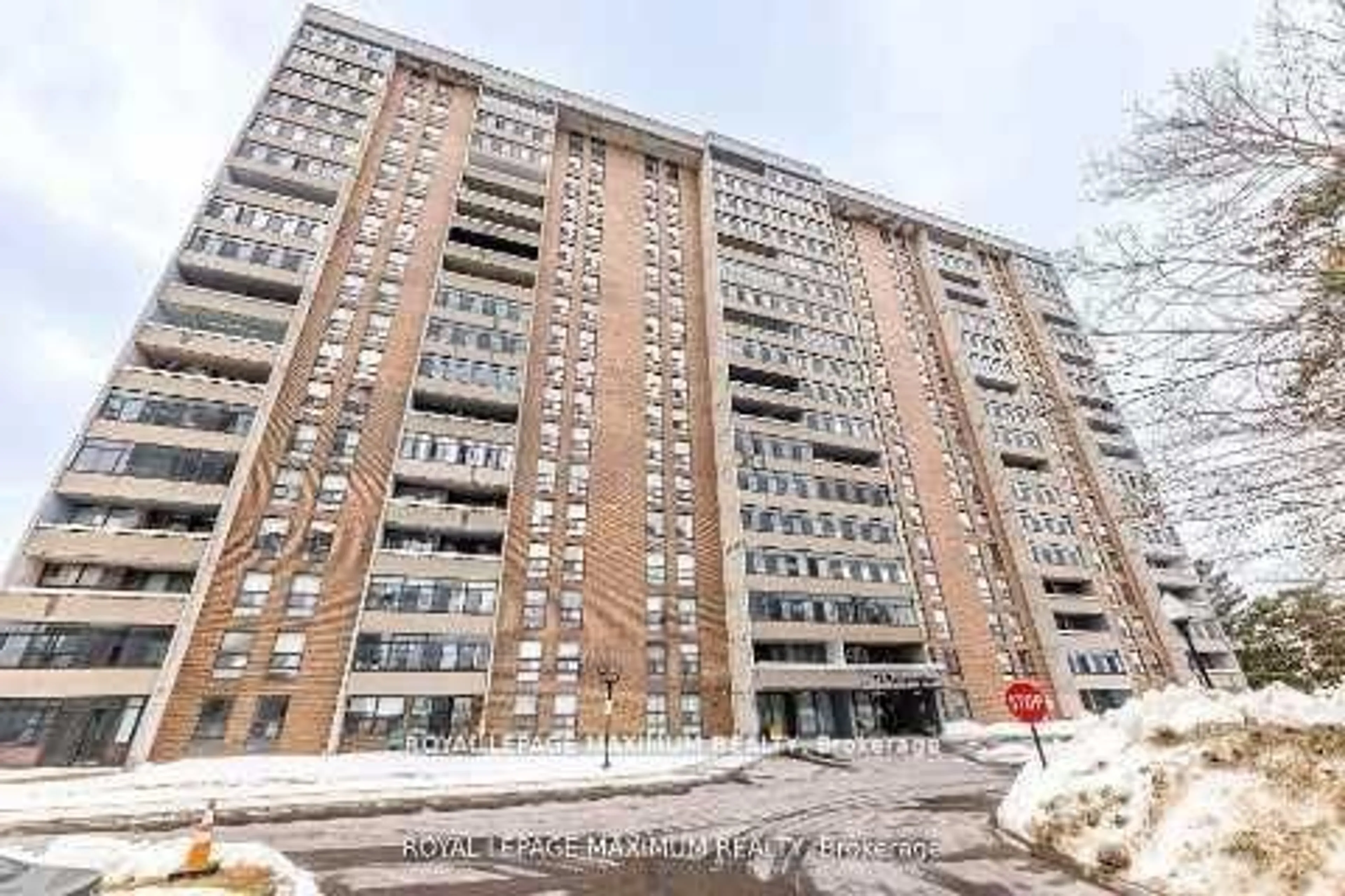 Unknown for 15 Kensington Rd #1912, Brampton Ontario L6T 3W2