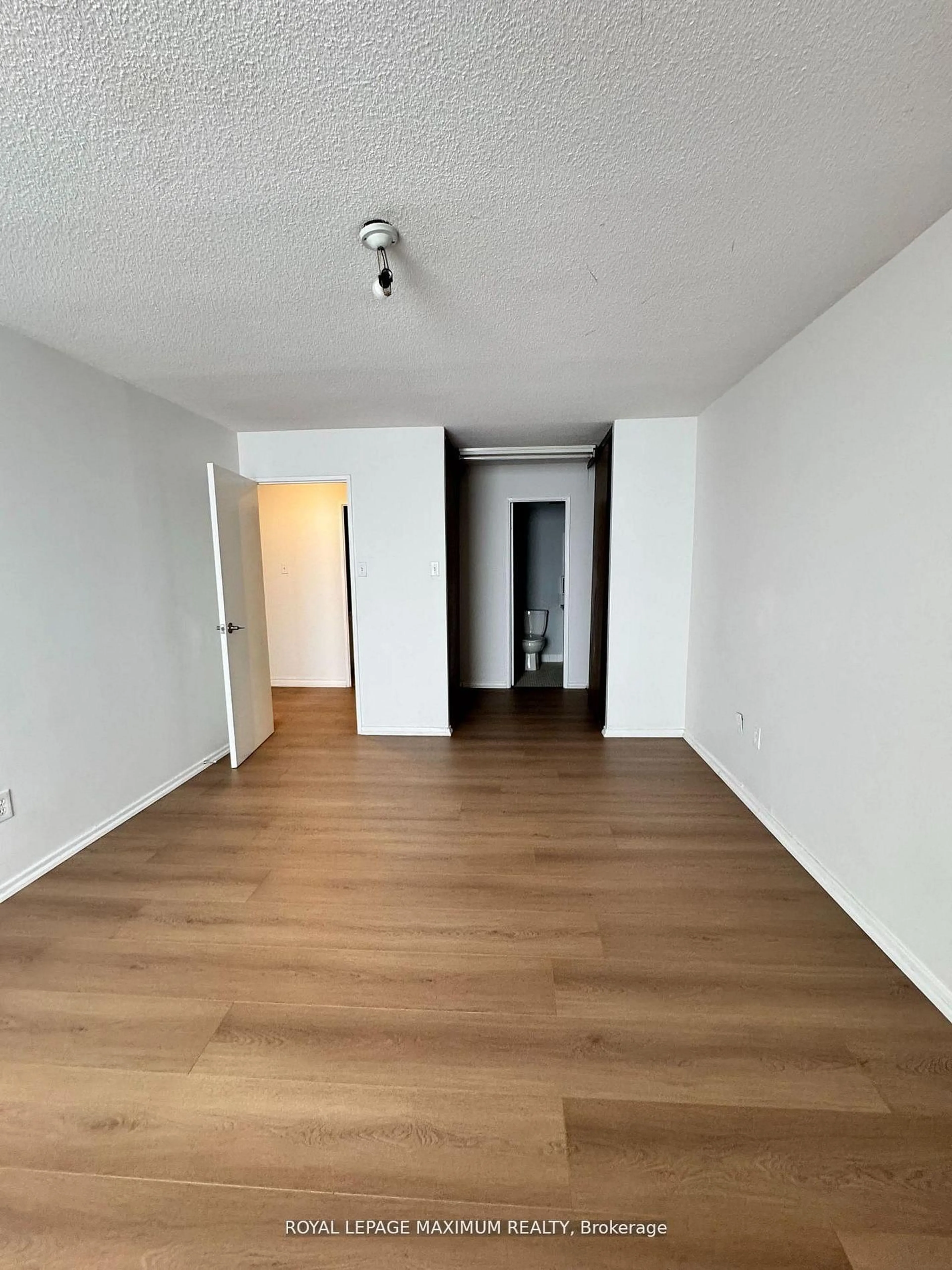 A pic of a room for 15 Kensington Rd #1912, Brampton Ontario L6T 3W2