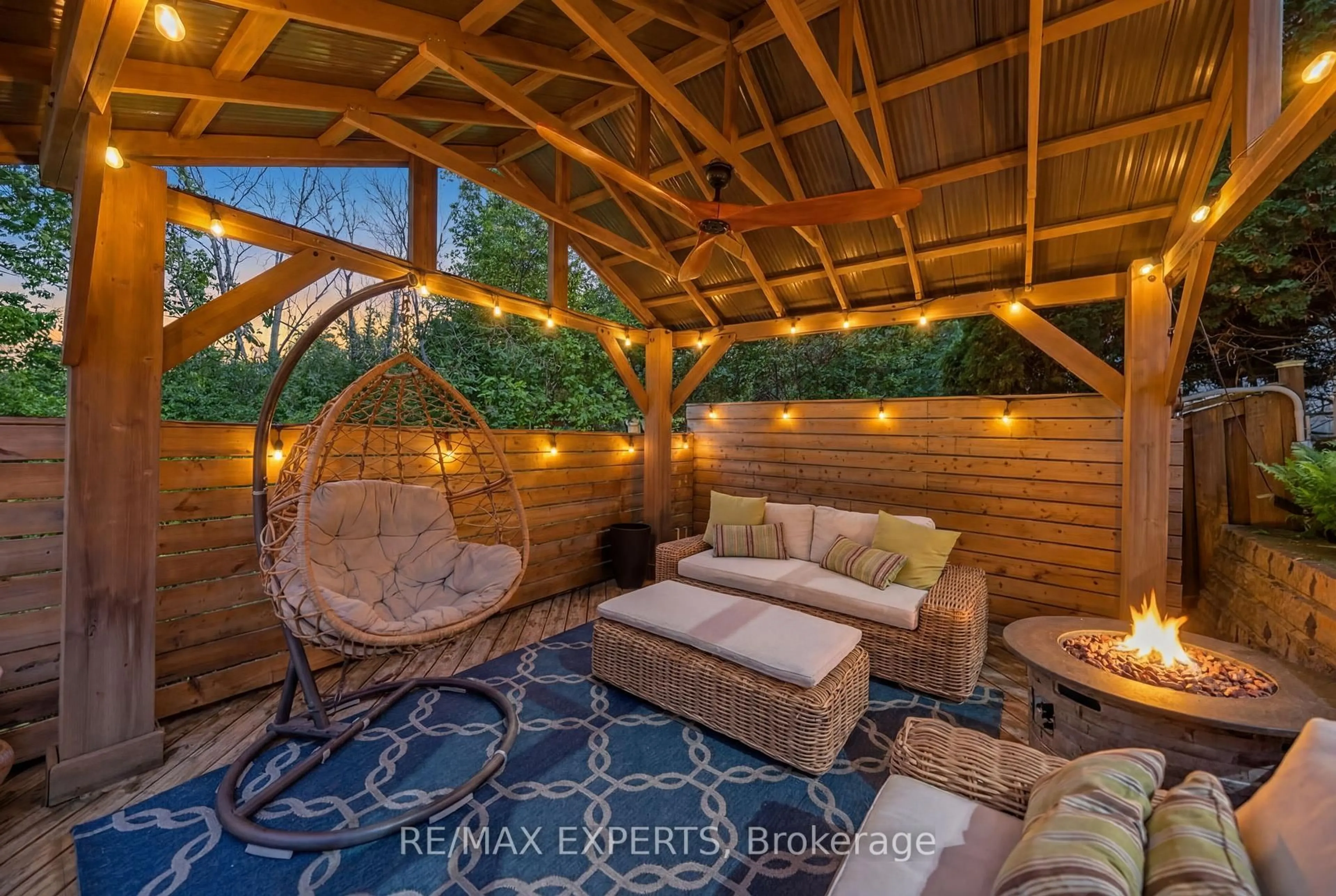 Patio, unknown for 54 De Rose Ave, Caledon Ontario L7E 1B4