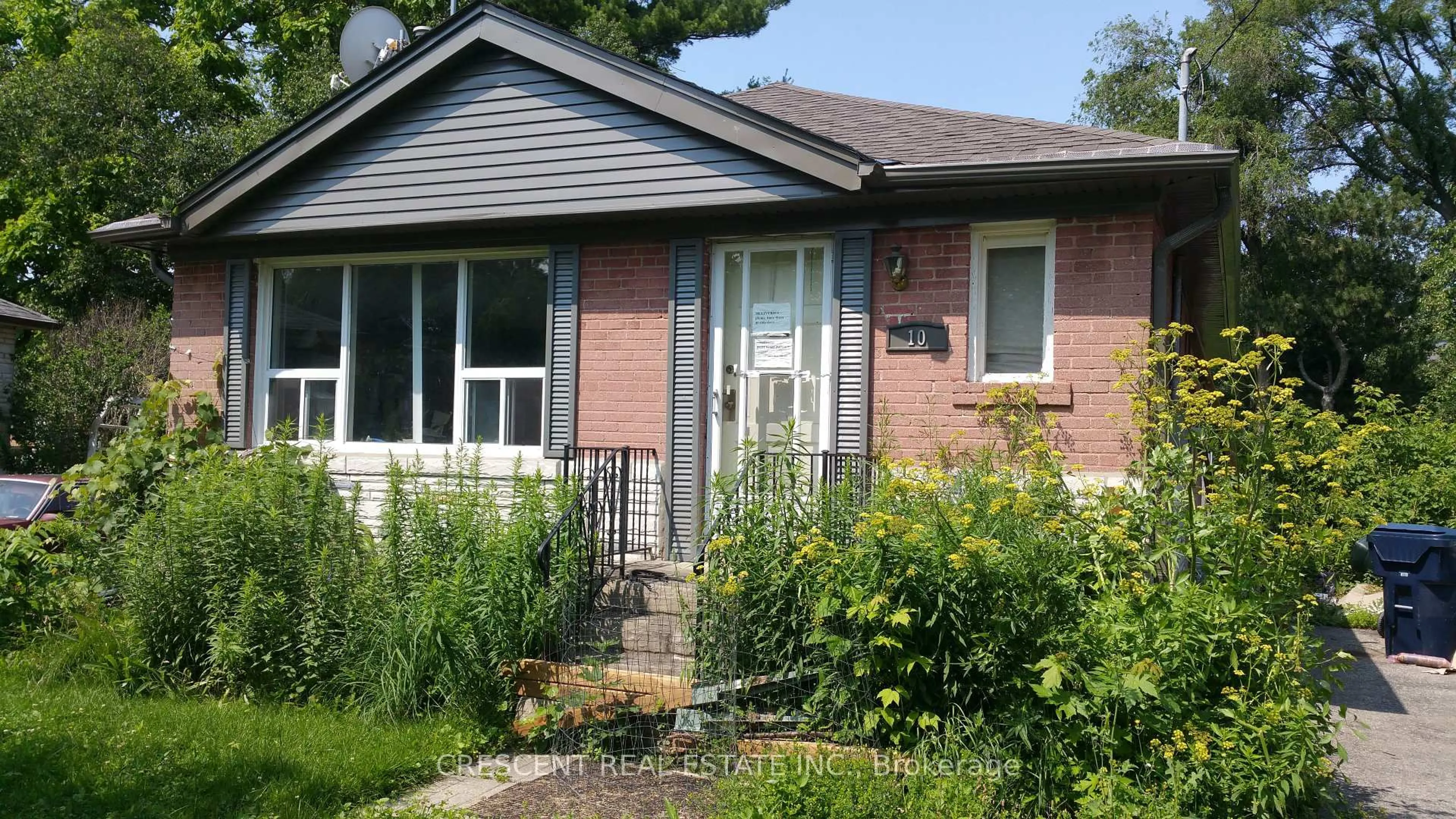 Home with brick exterior material, street for 10 Shaver Crt, Toronto Ontario M9B 4P5