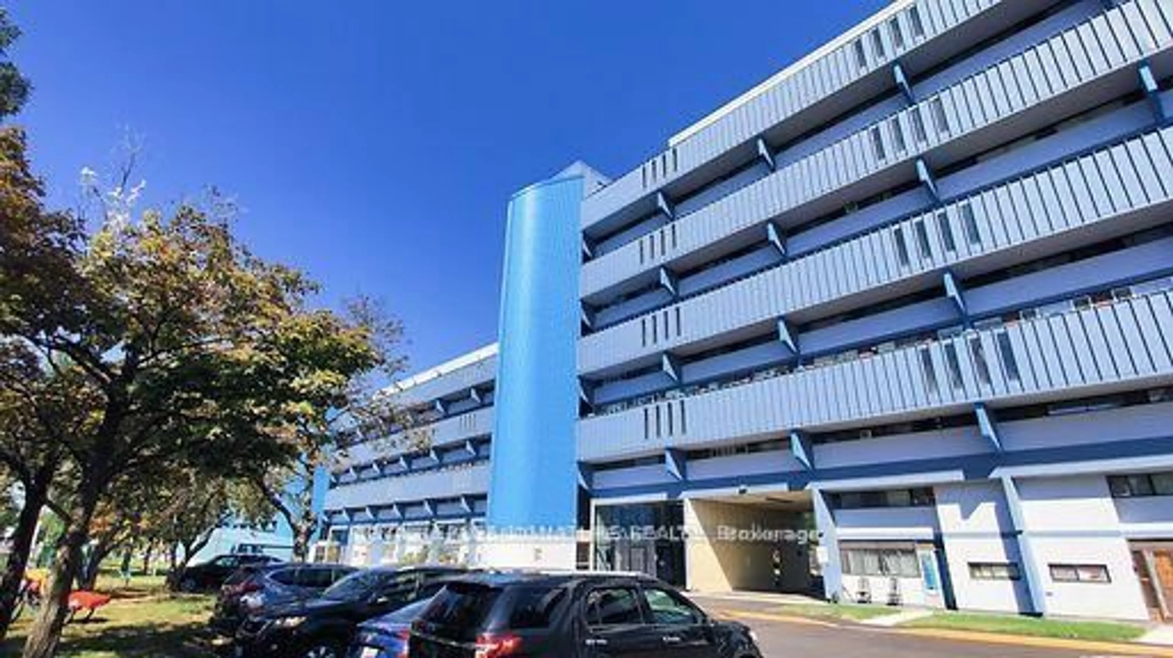 Parking for 4673 Jane St #806, Toronto Ontario M3N 2L1