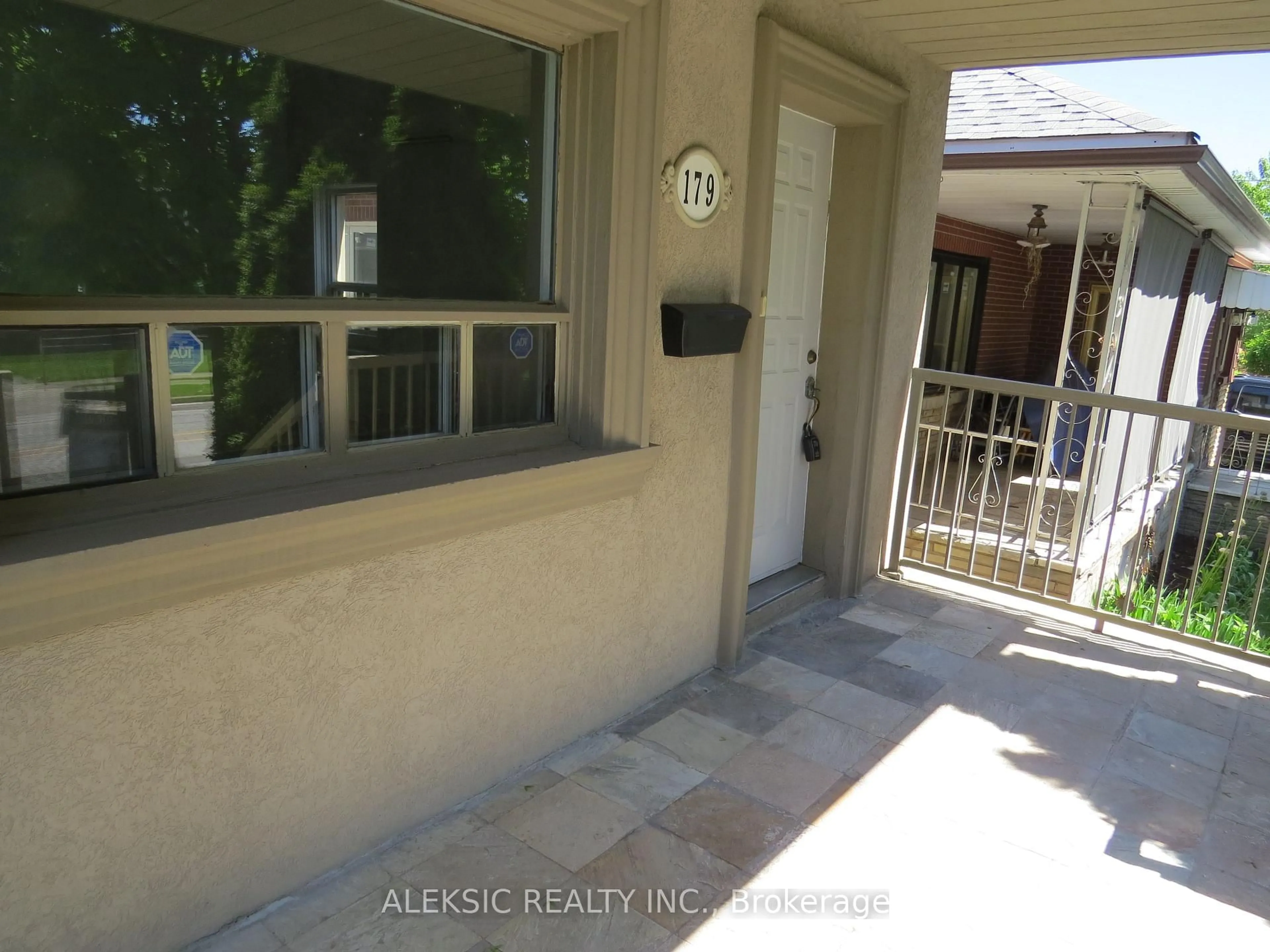 Unknown for 179 Thirtieth St, Toronto Ontario M8W 3C6