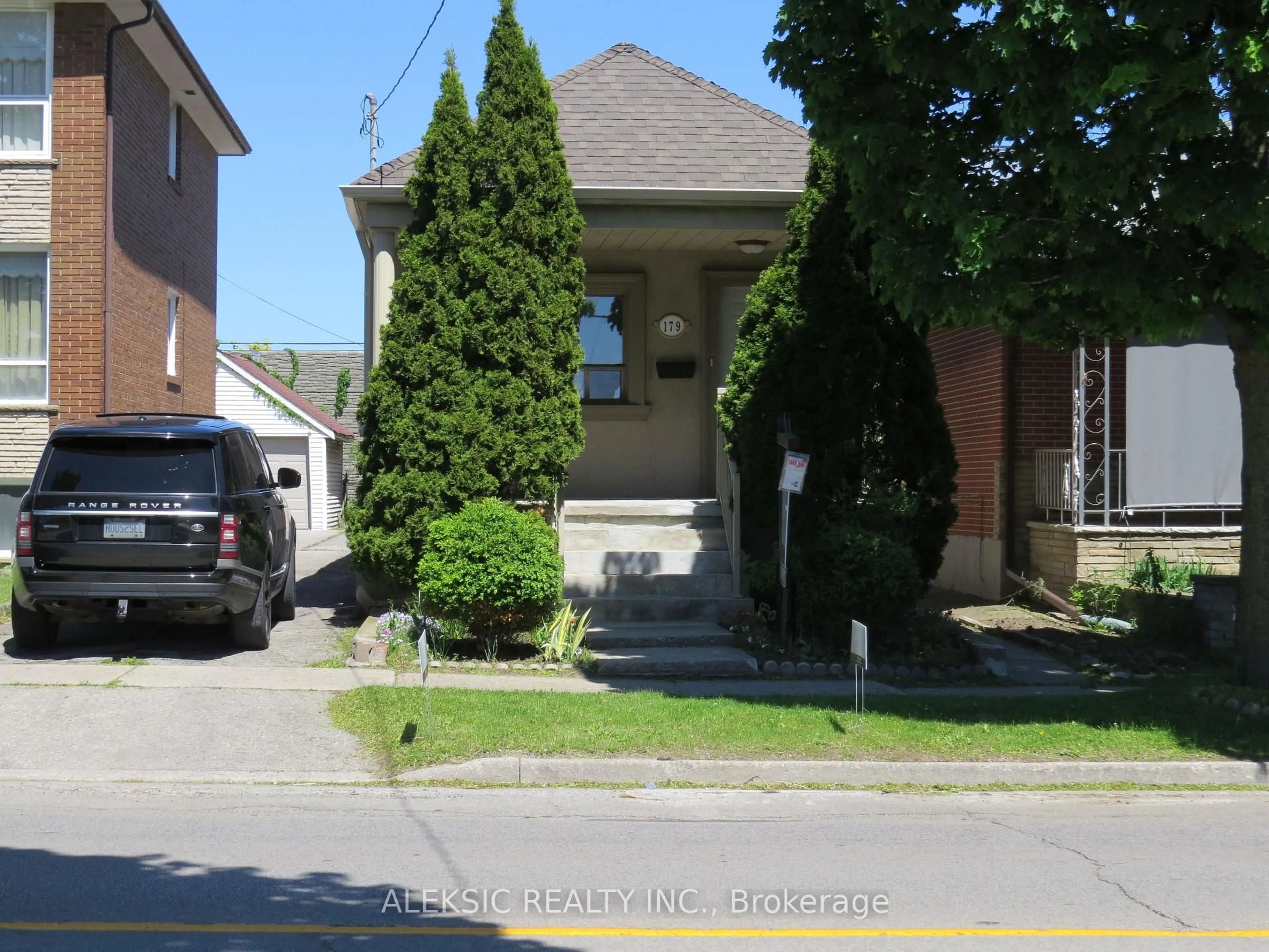 Unknown for 179 Thirtieth St, Toronto Ontario M8W 3C6