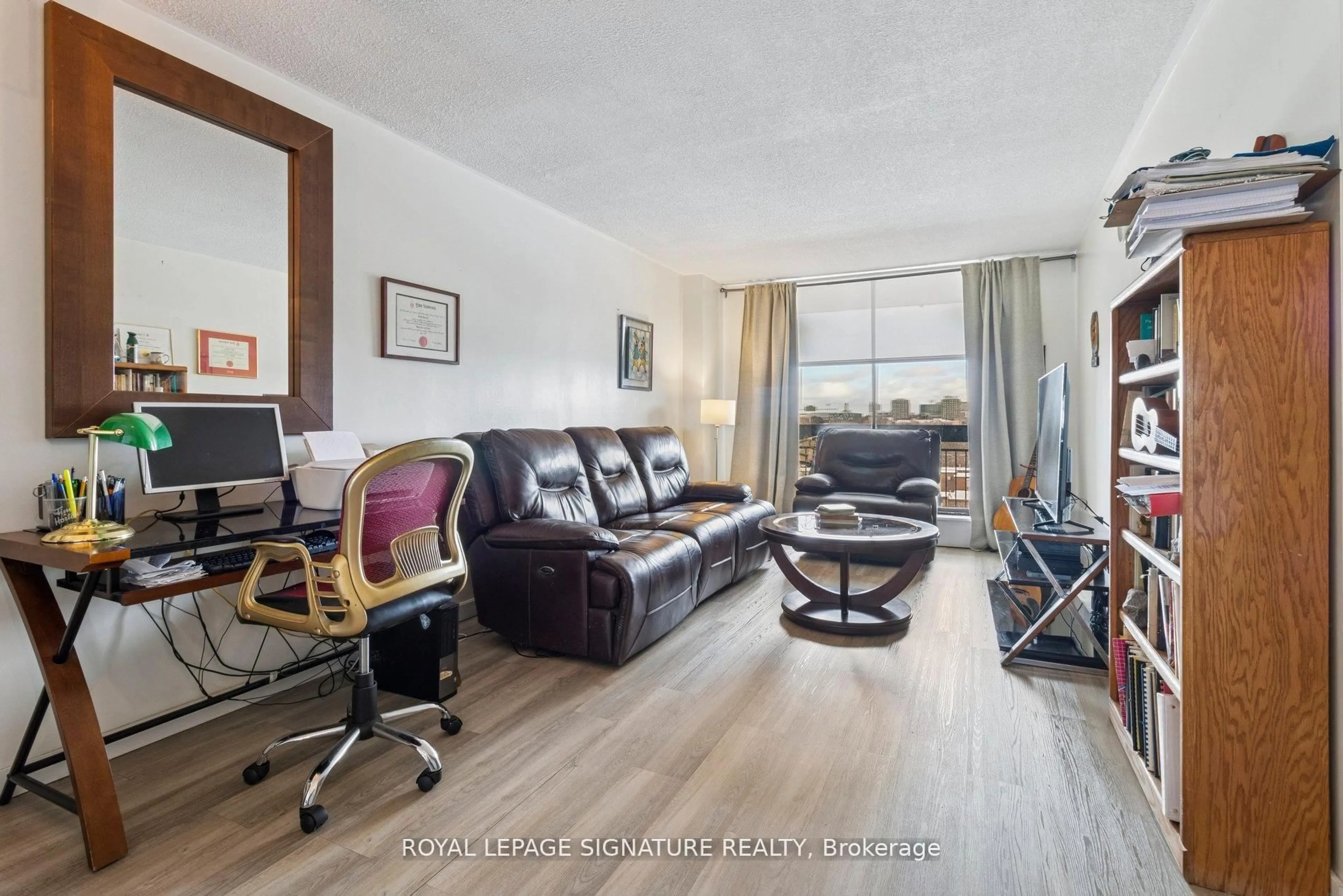 Living room with furniture, unknown for 4645 Jane St #720, Toronto Ontario M3N 2K9