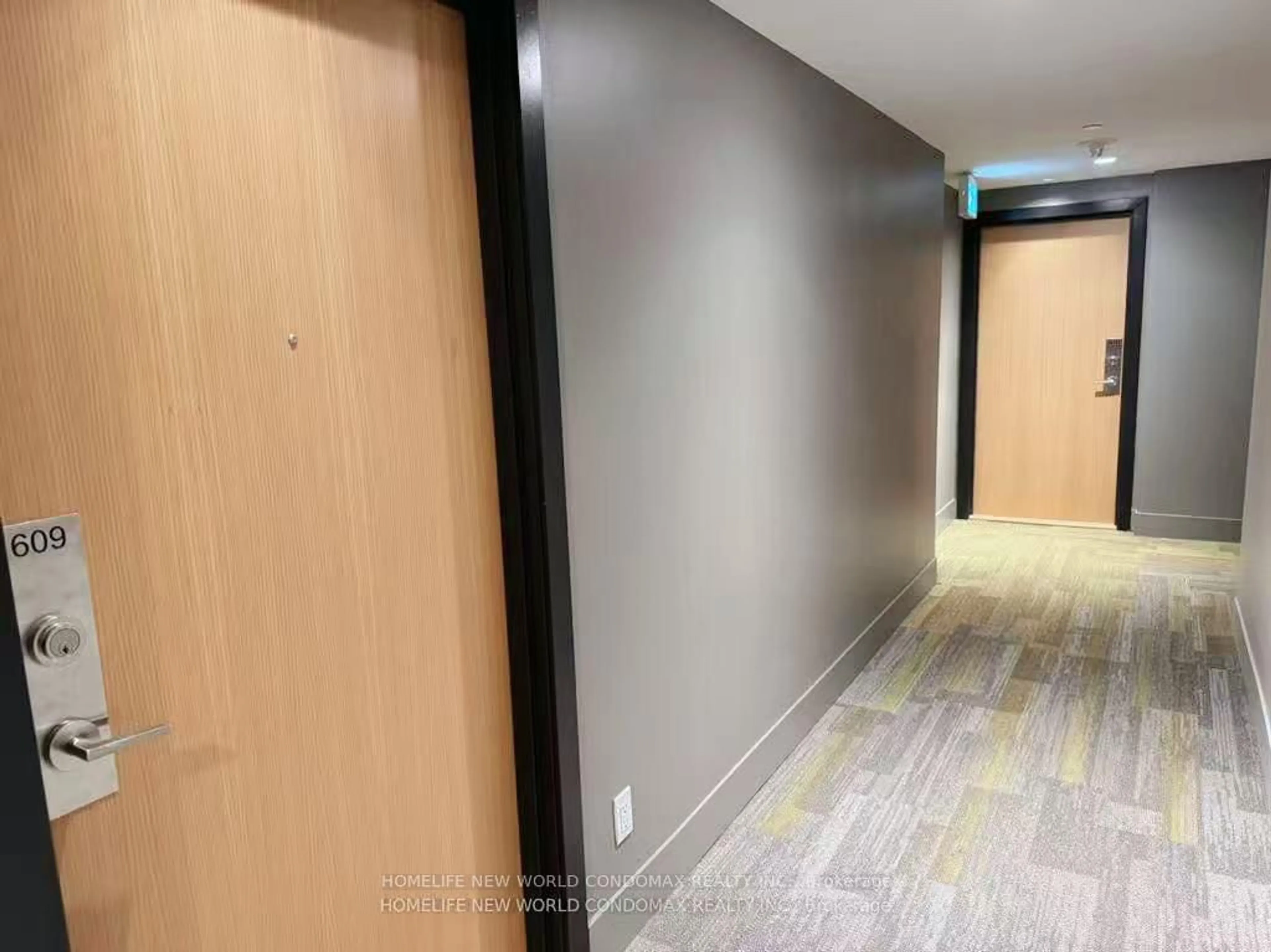 Unknown for 1787 ST. CLAIR Ave #609, Toronto Ontario M6N 0B7