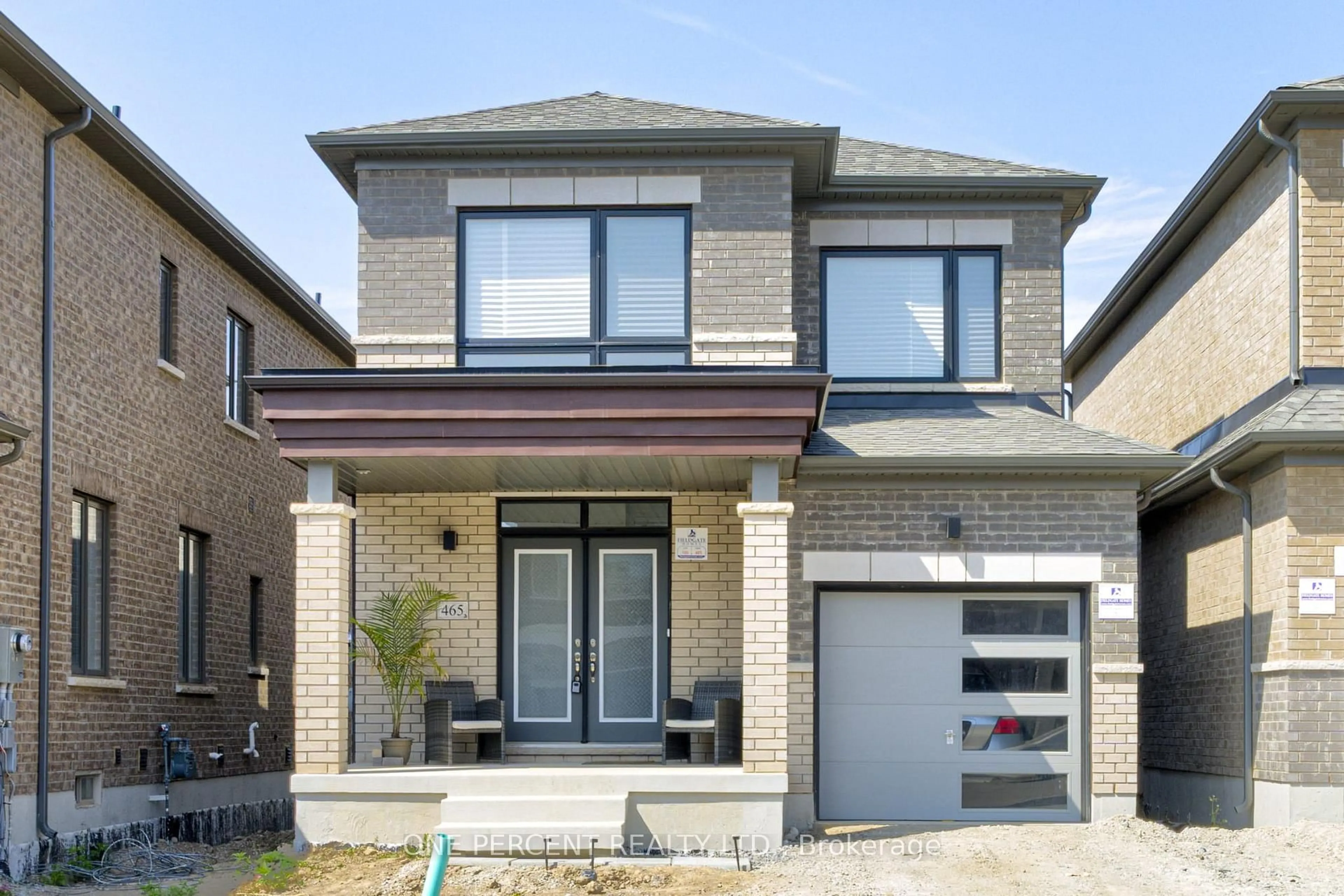 Home with brick exterior material, street for 465 Kennedy Circ, Milton Ontario L9E 2C4