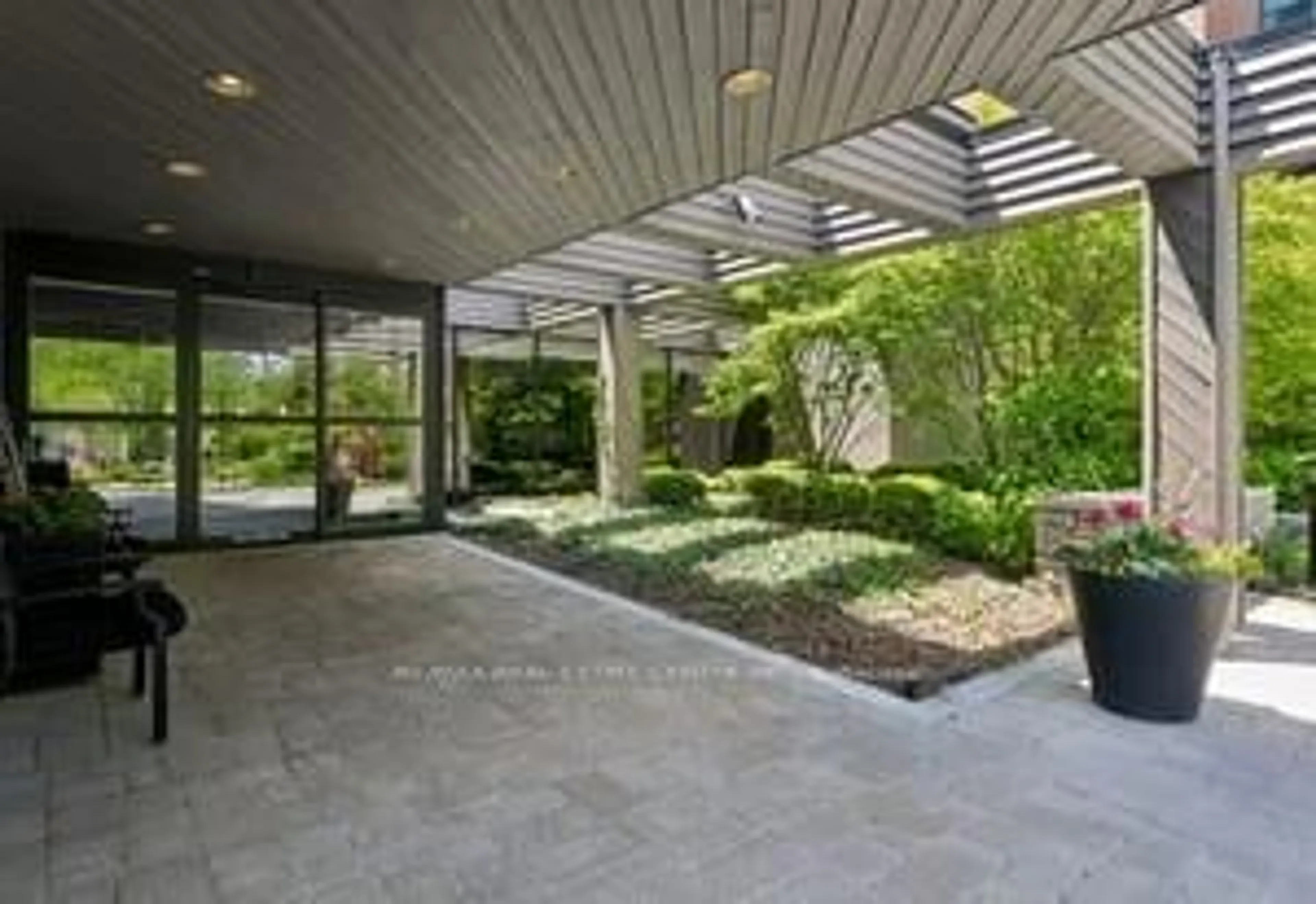 Unknown for 1400 Dixie Rd #609, Mississauga Ontario L5E 3E1