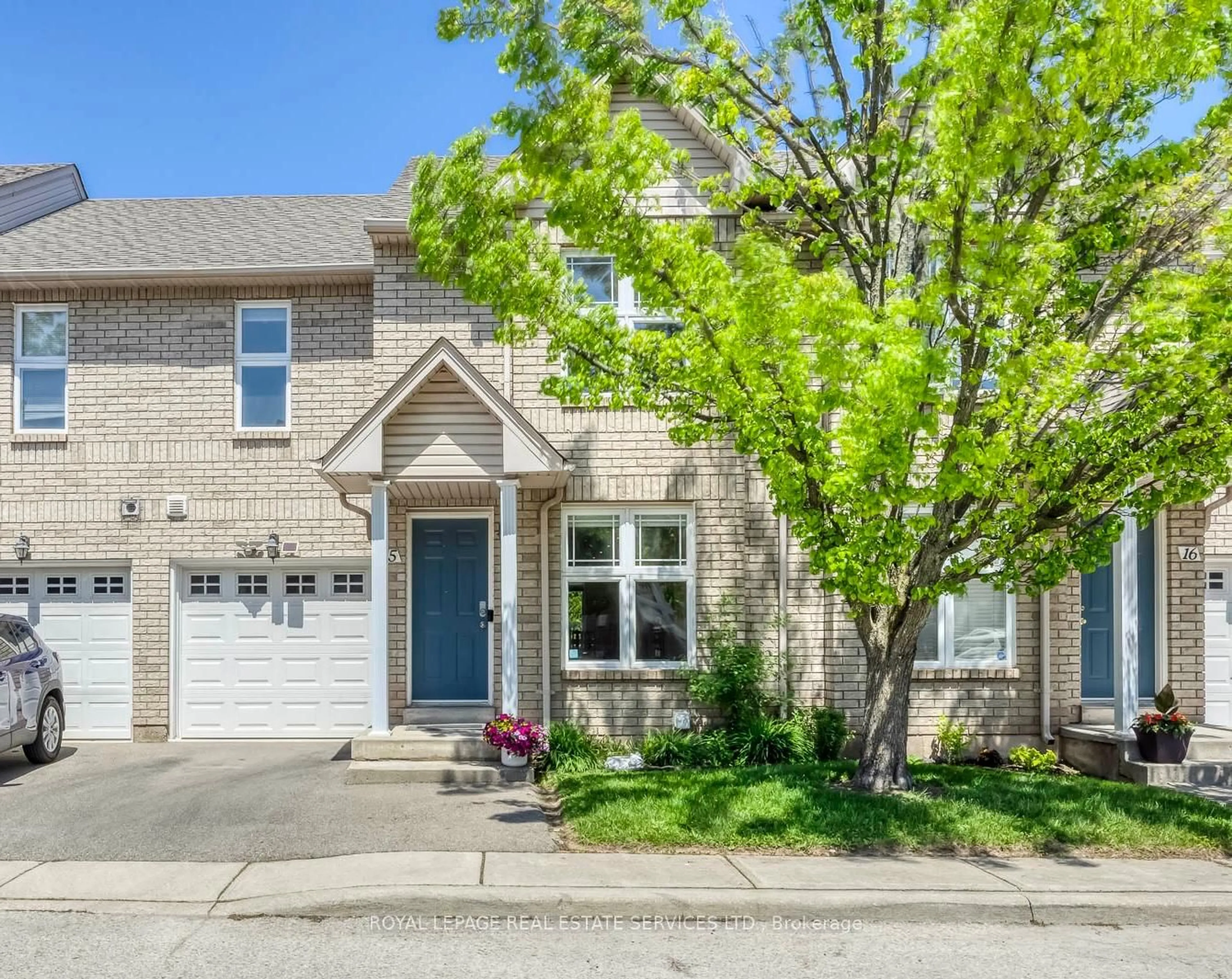 Home with brick exterior material, street for 2189 Postmaster Dr #15, Oakville Ontario L6M 4E5