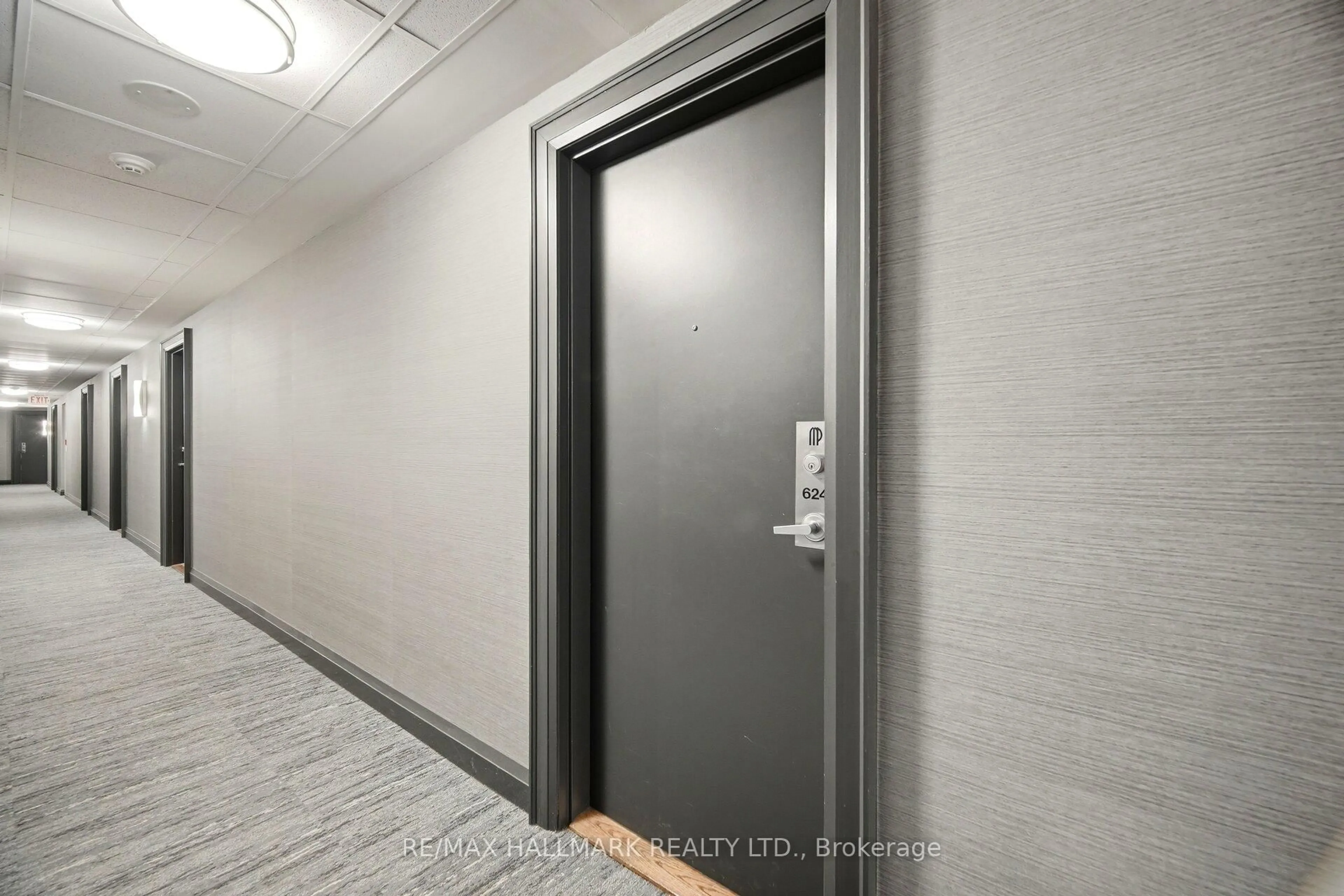 Unknown for 200 Manitoba St #624, Toronto Ontario M8Y 3Y9