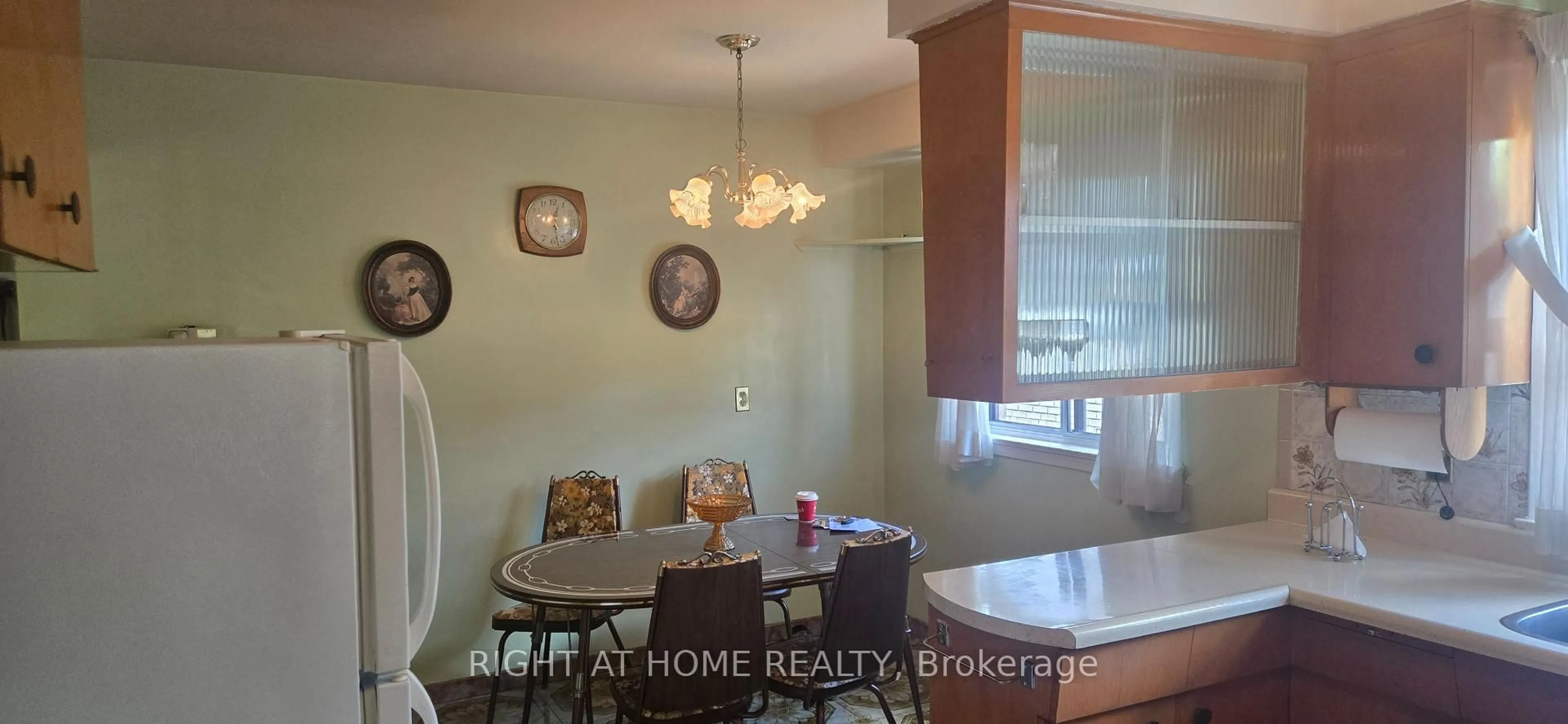 Dining room, unknown for 7 Daystrom Dr, Toronto Ontario M9M 2A8