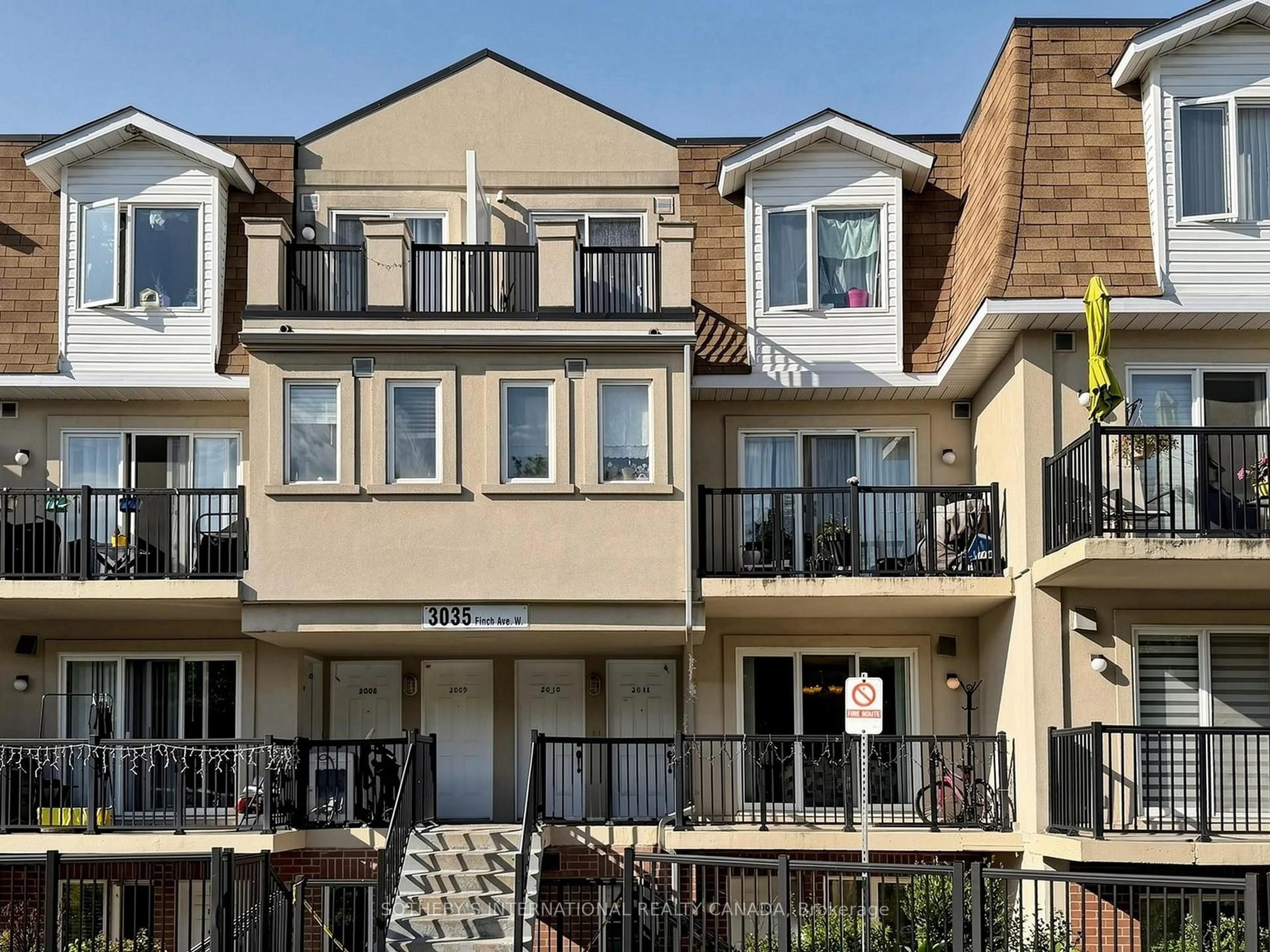 Unknown for 3035 Finch Ave #2012, Toronto Ontario M9M 0A2