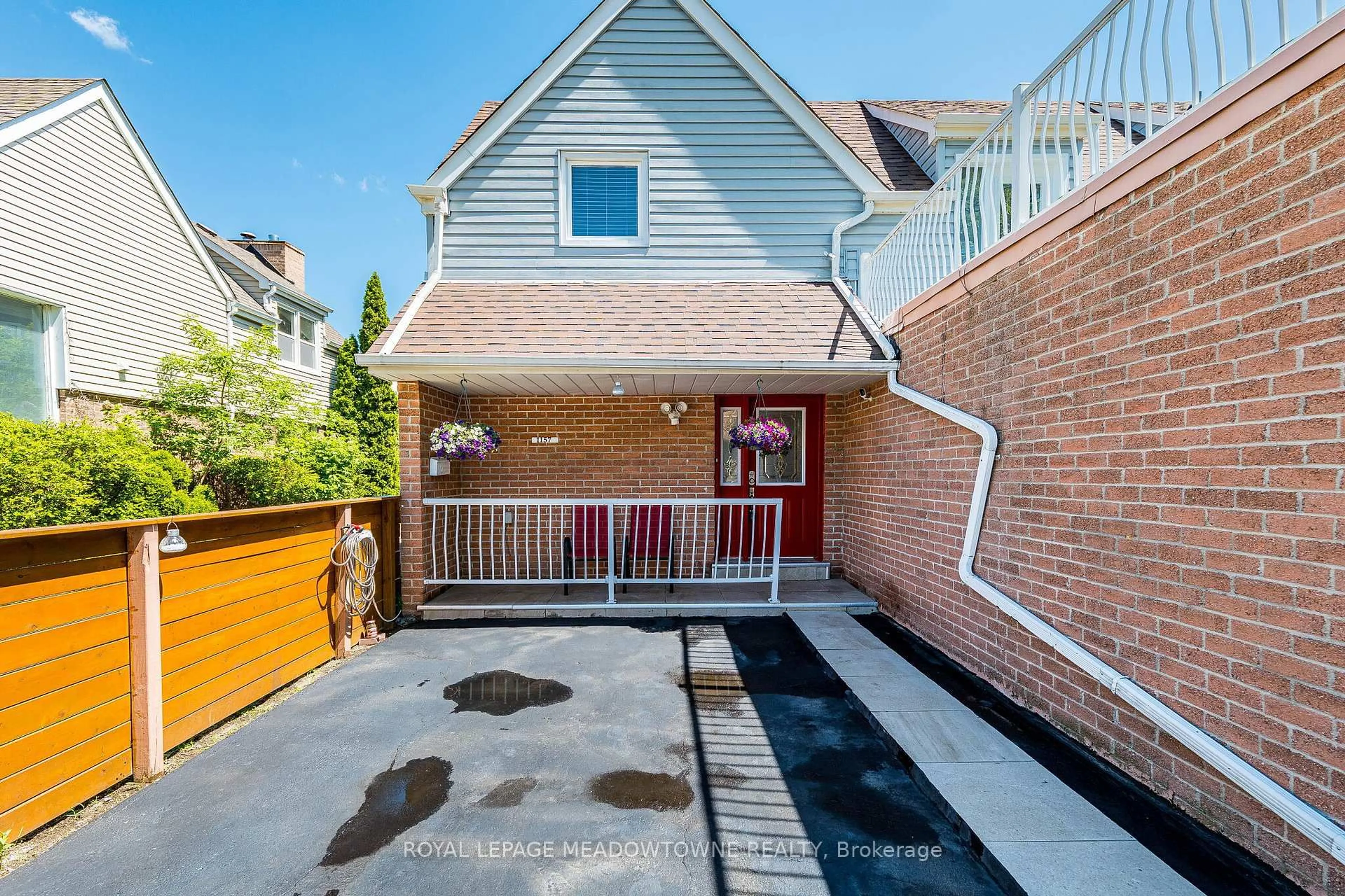 Home with brick exterior material, street for 1157 Kos Blvd, Mississauga Ontario L5J 4L3