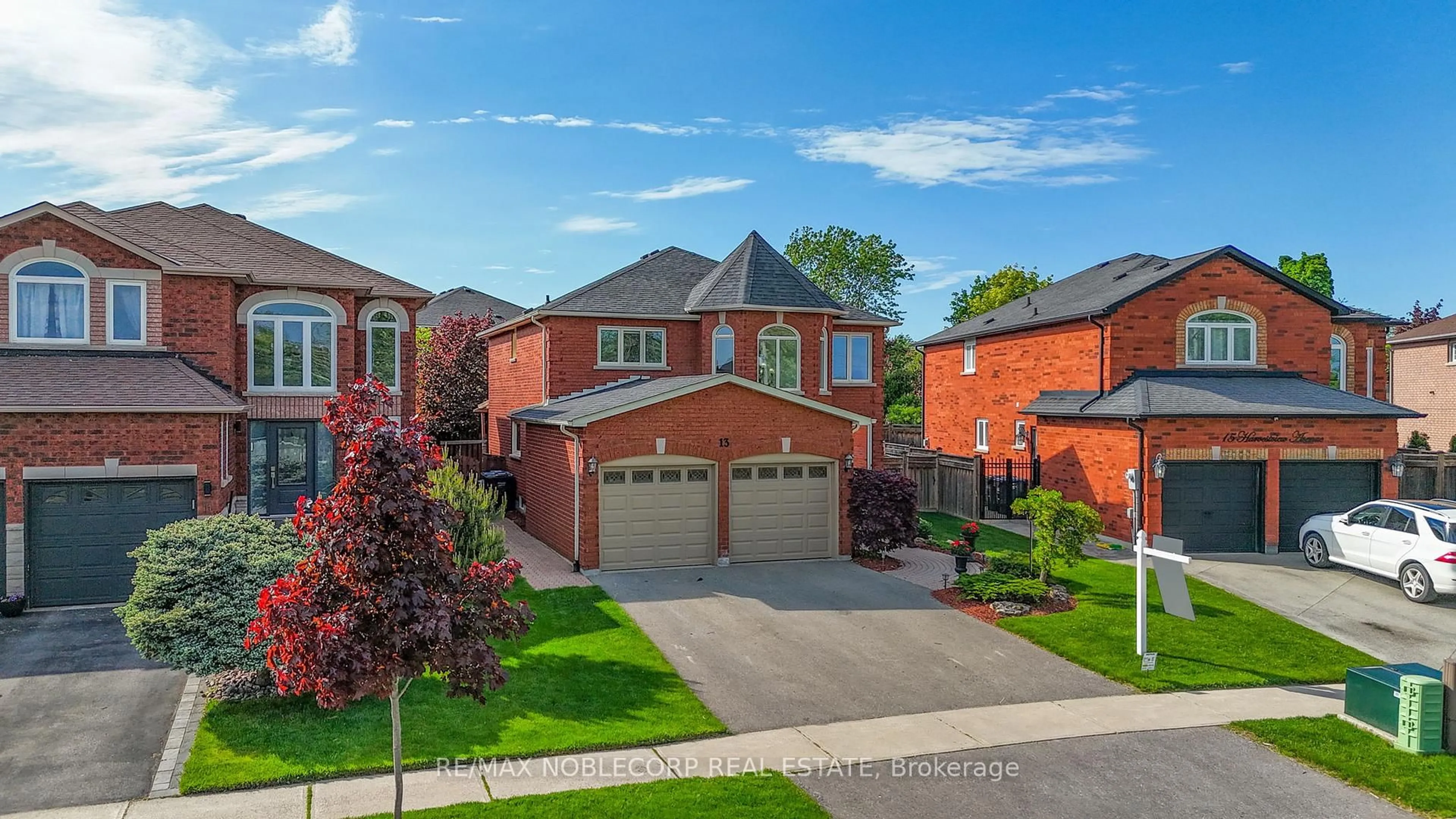 Home with brick exterior material, street for 13 Harvestview Ave, Caledon Ontario L7E 1T5