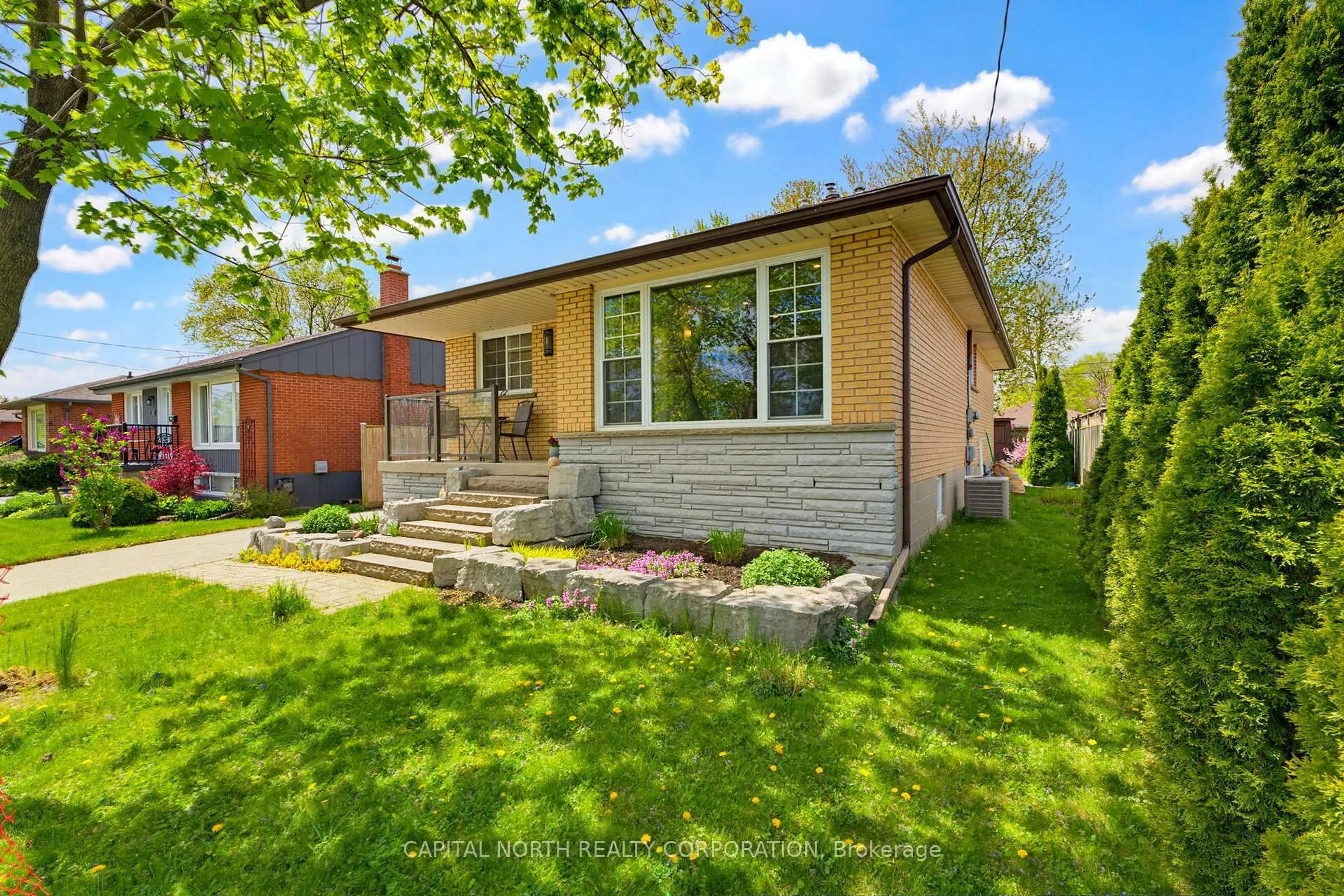 Home with brick exterior material, street for 1284 Hertel Cres, Burlington Ontario L7P 2S5