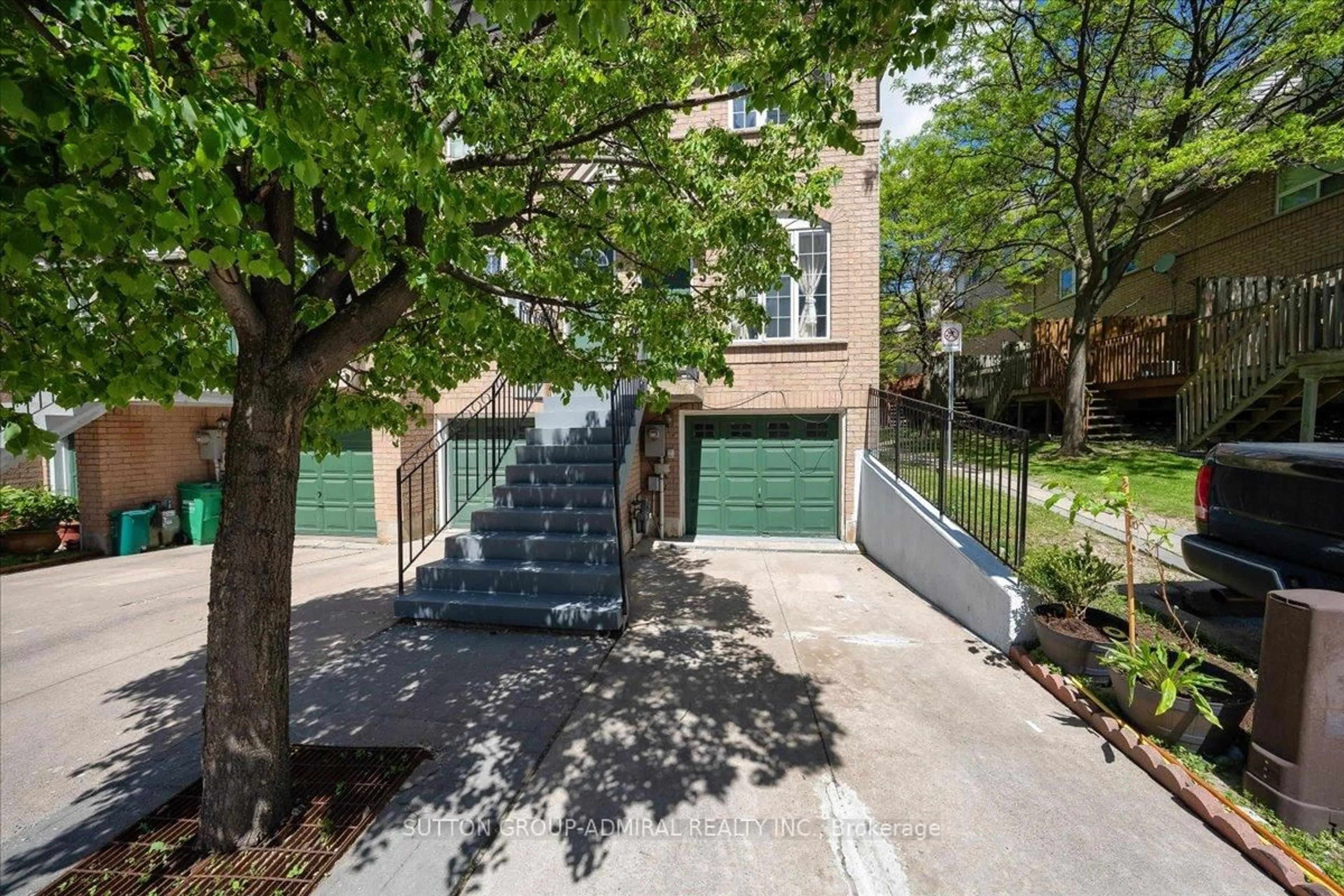 Unknown for 75 Strathaven Dr #35, Mississauga Ontario L5R 3W1