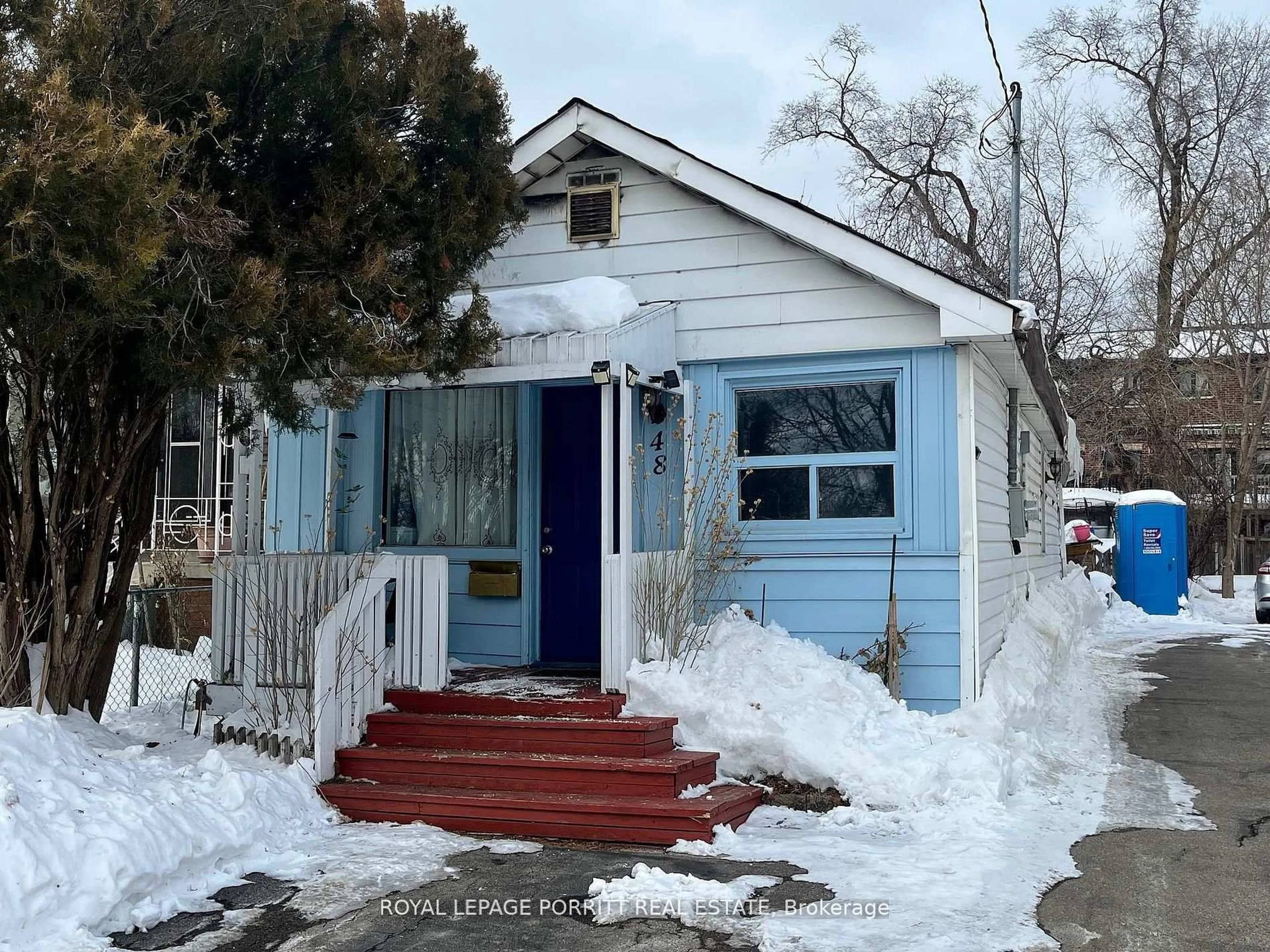 Shed for 48 Daisy Ave, Toronto Ontario M8W 1S1