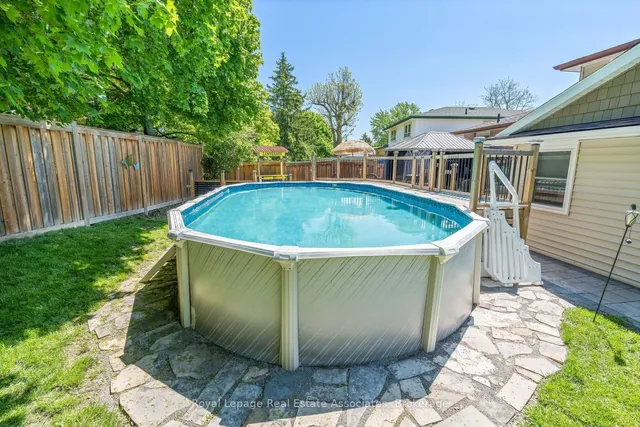 26 Marilyn Cres, Halton Hills 4