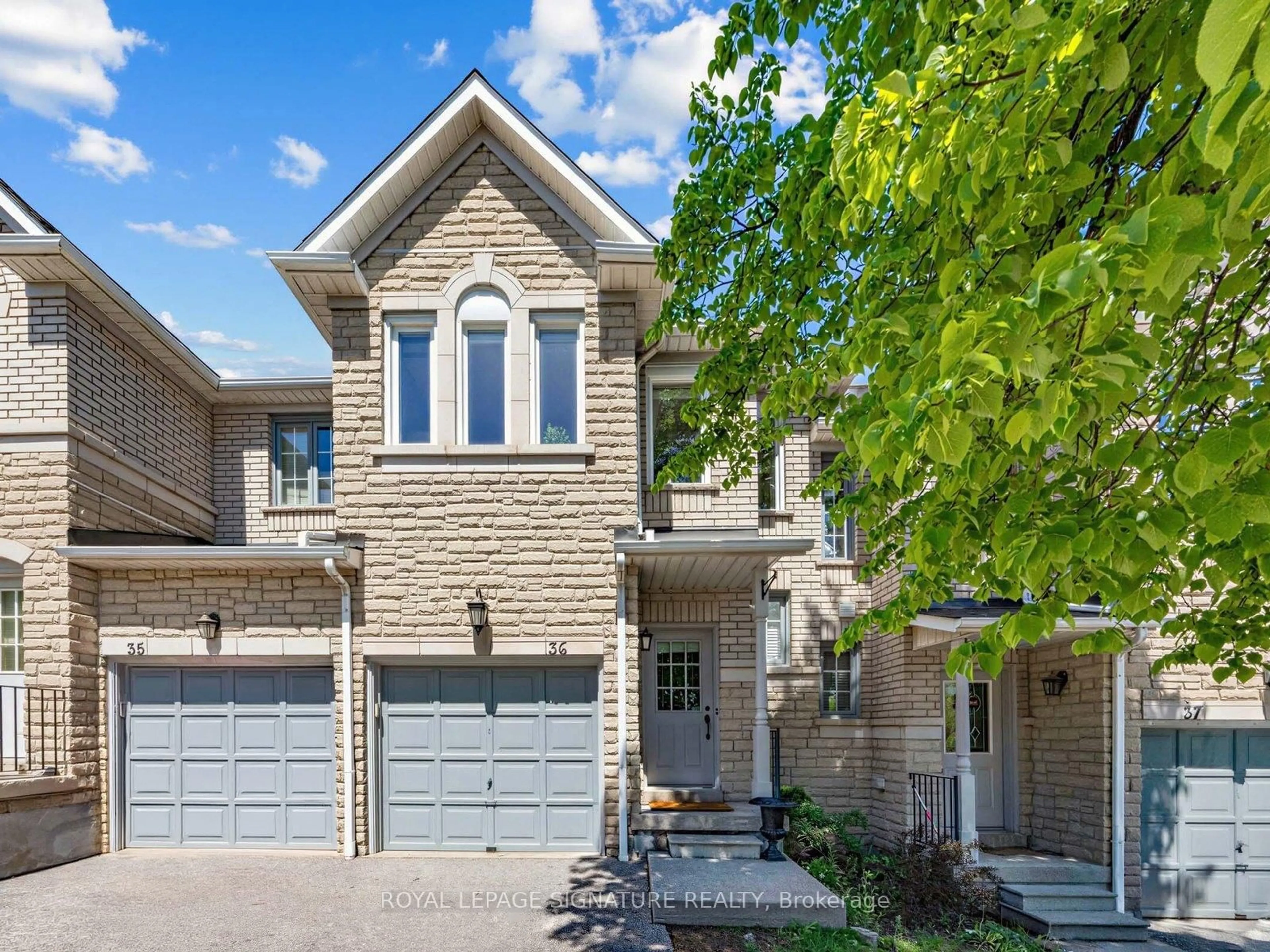 Home with brick exterior material, street for 5525 Palmerston Cres #36, Mississauga Ontario L5M 6C7