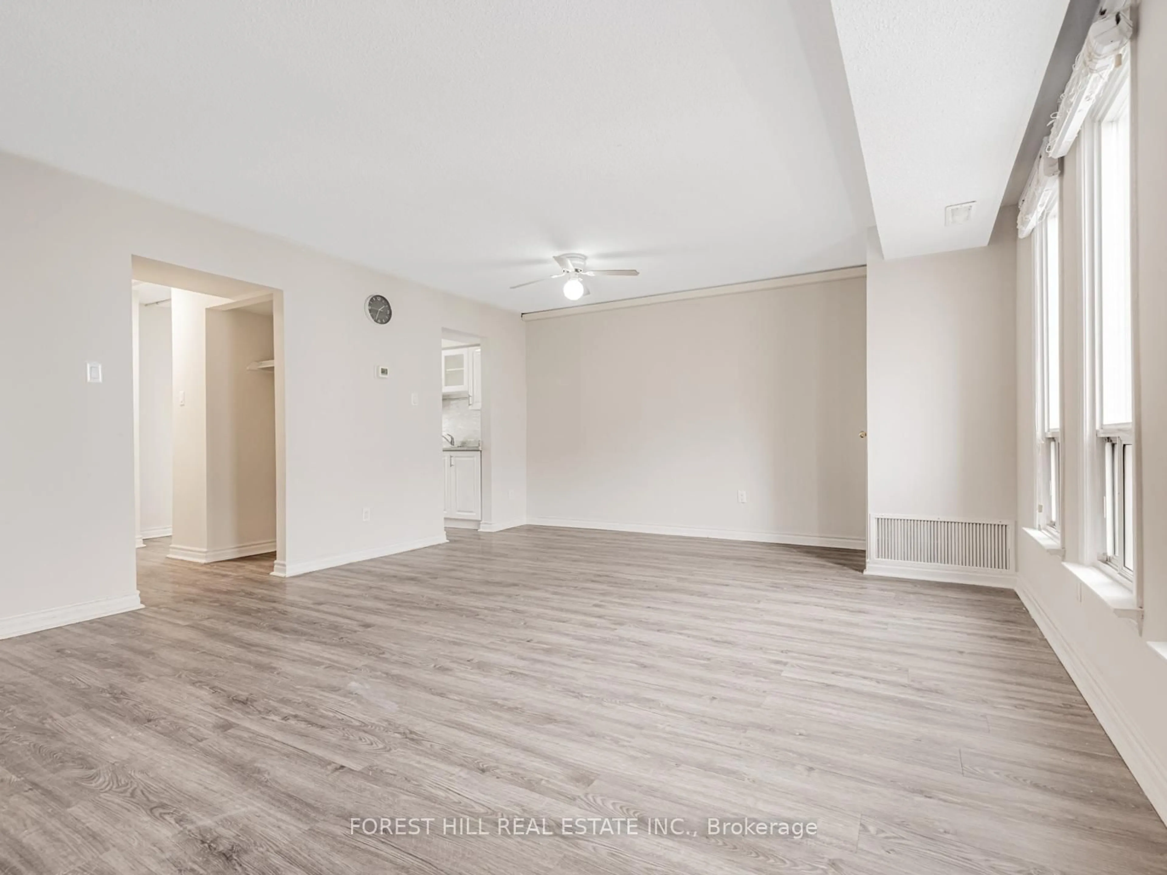 A pic of a room for 16 Rexdale Blvd #25, Toronto Ontario M9W 5Z3