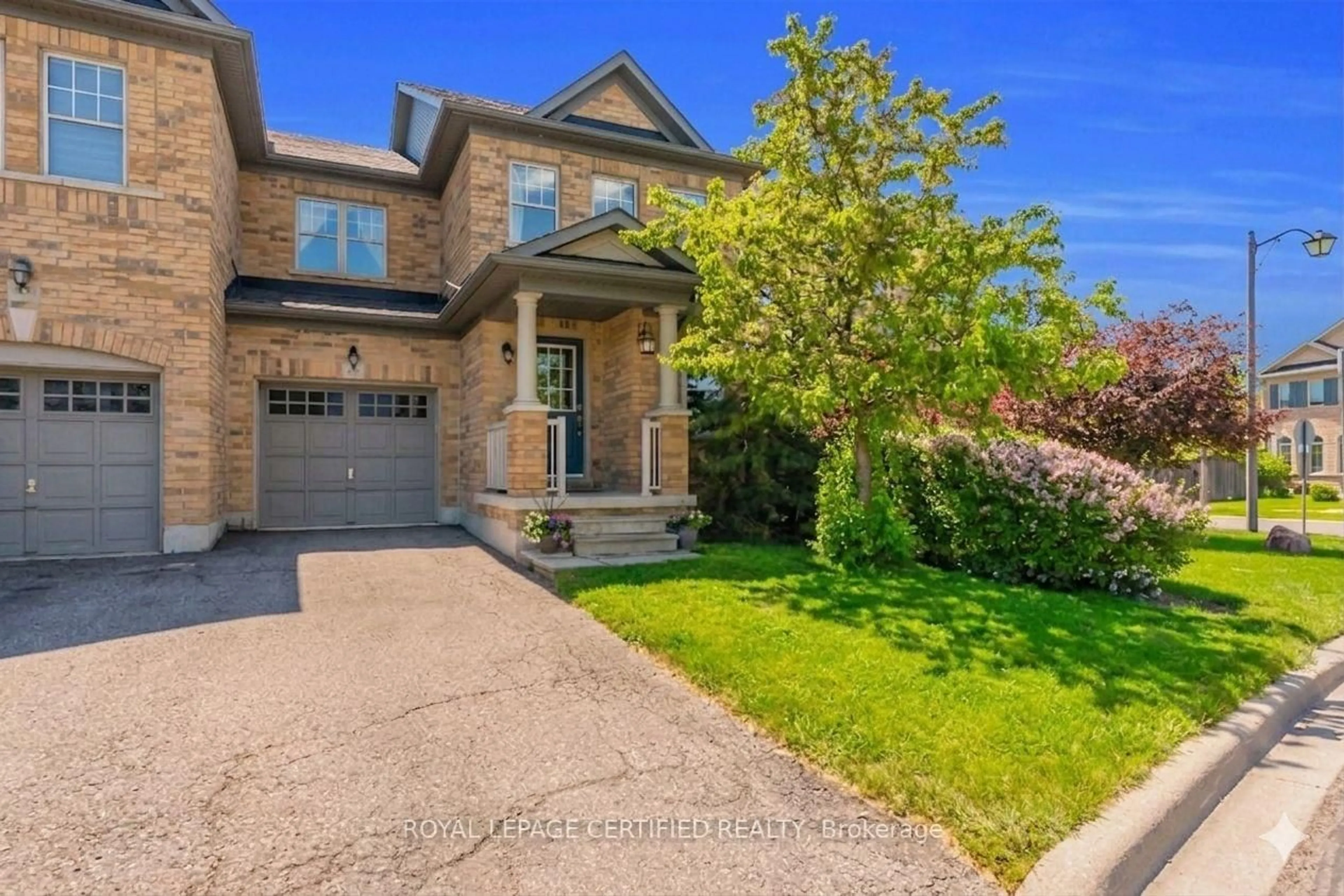 Home with brick exterior material, street for 384 Duncan Lane, Milton Ontario L9T 0S9