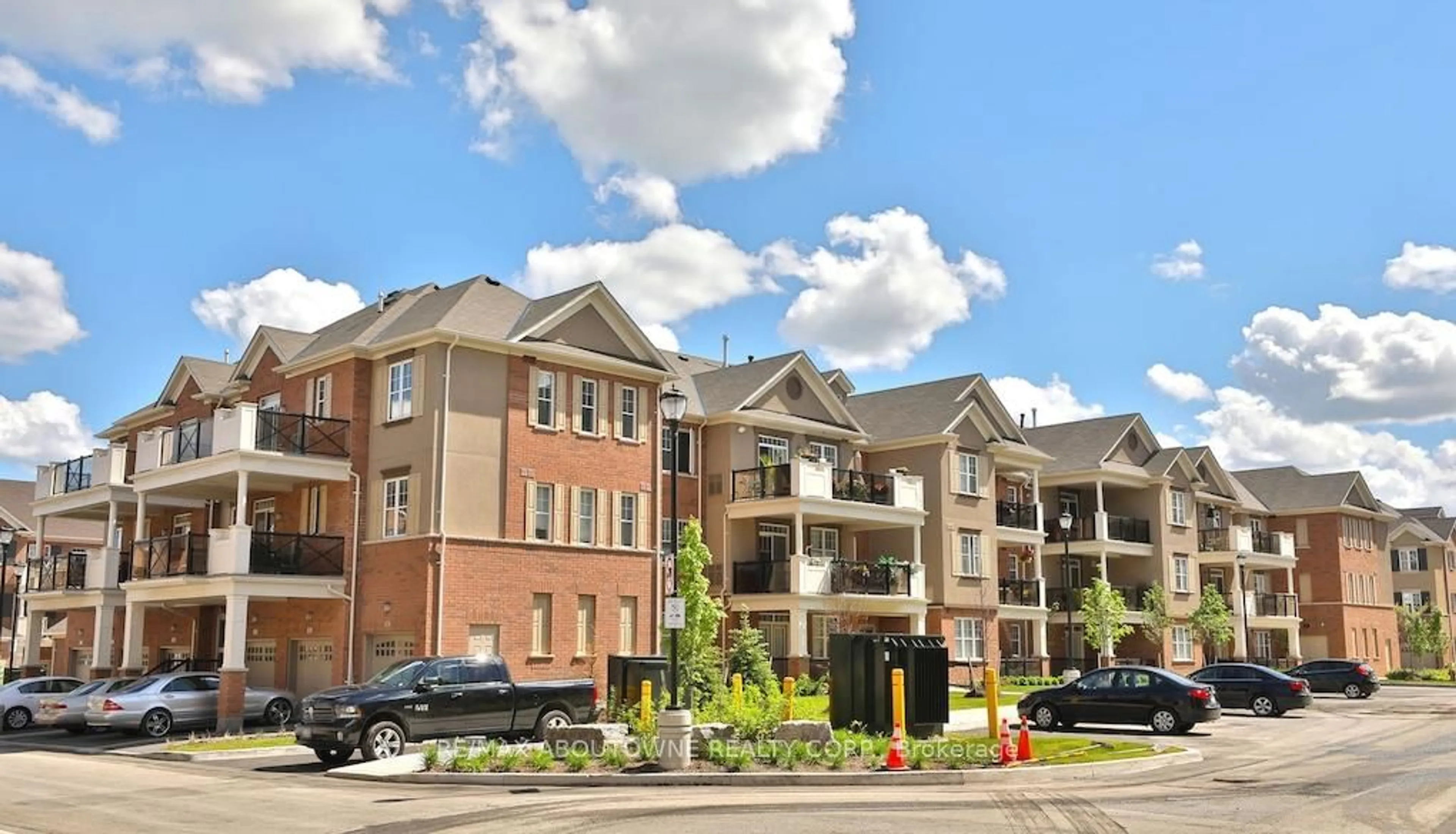 Unknown for 269 Georgian Dr #312, Oakville Ontario L6H 0L1