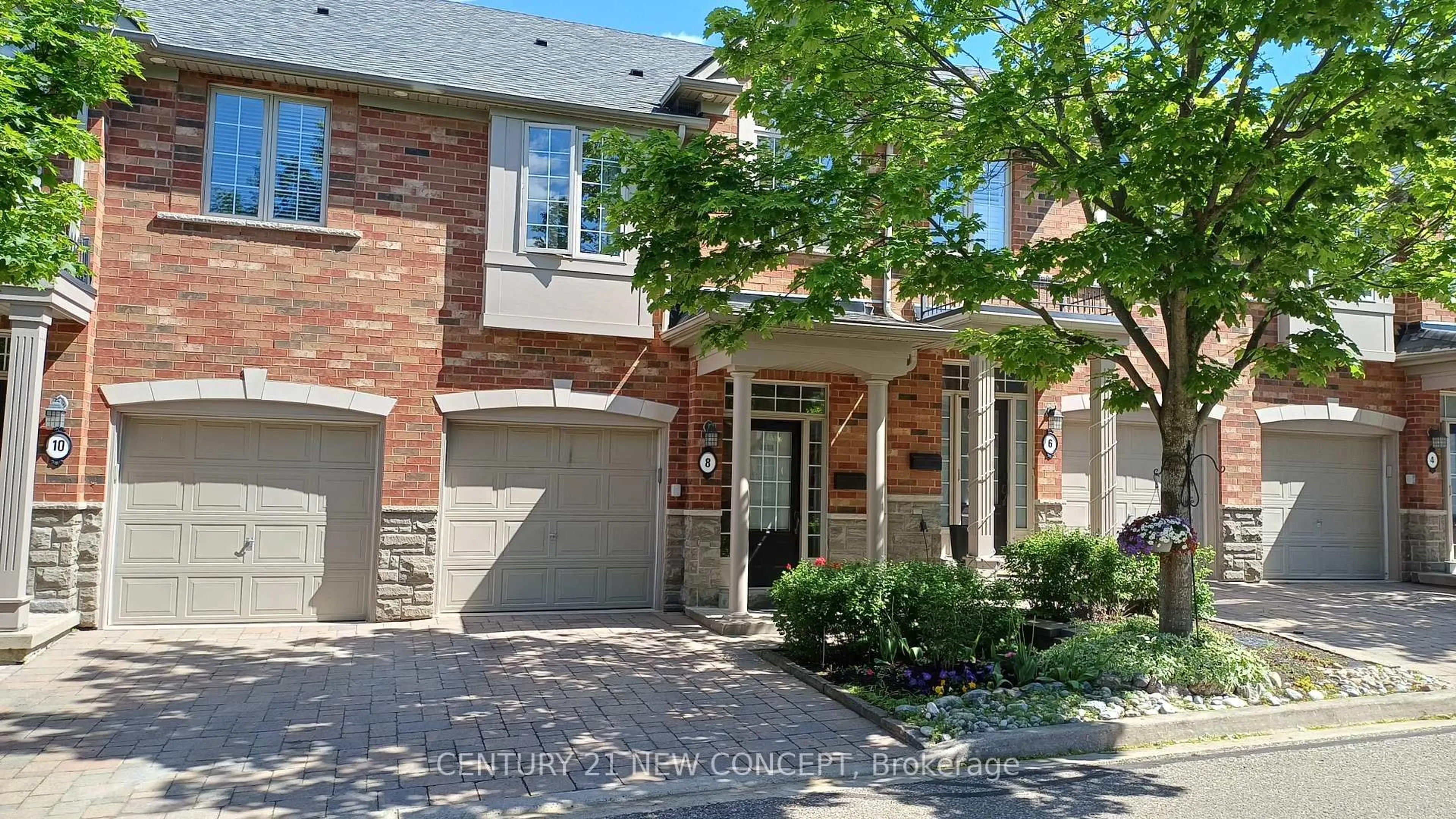 Home with brick exterior material, street for 2401 Fifth Line #8, Mississauga Ontario L5K 1V9