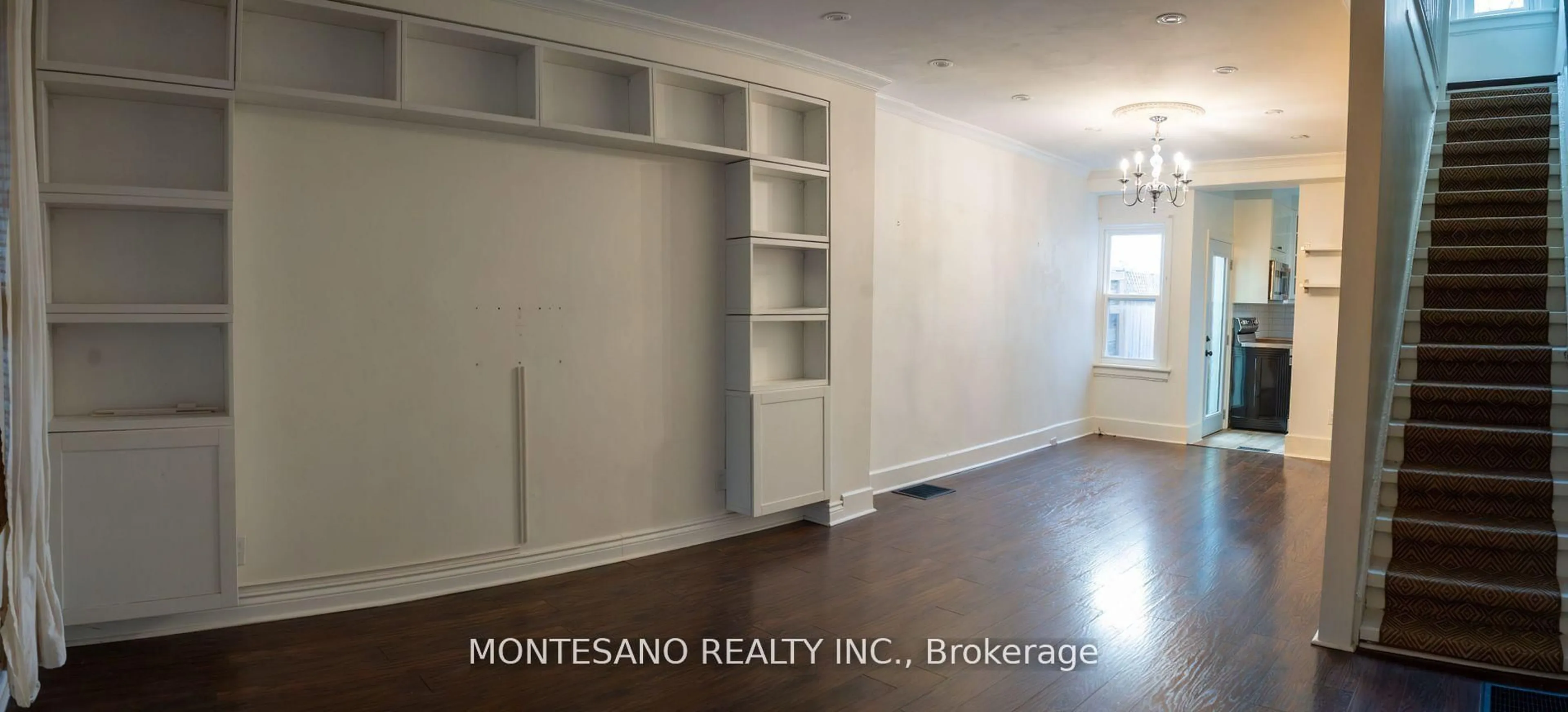 A pic of a room for 449 Rogers Rd, Toronto Ontario M6M 1A6