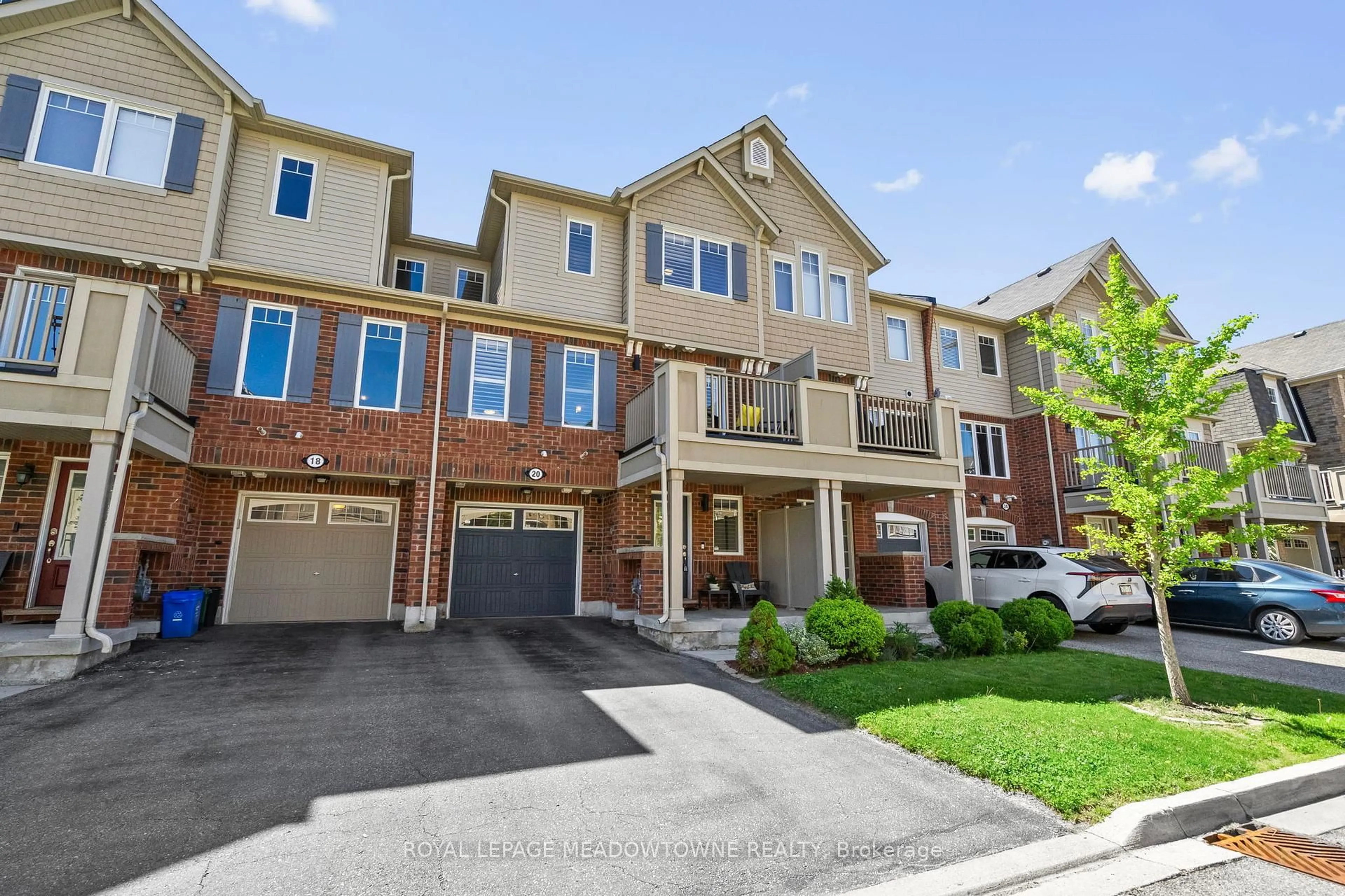Home with brick exterior material, street for 20 Suitor Crt, Milton Ontario L9T 8S1